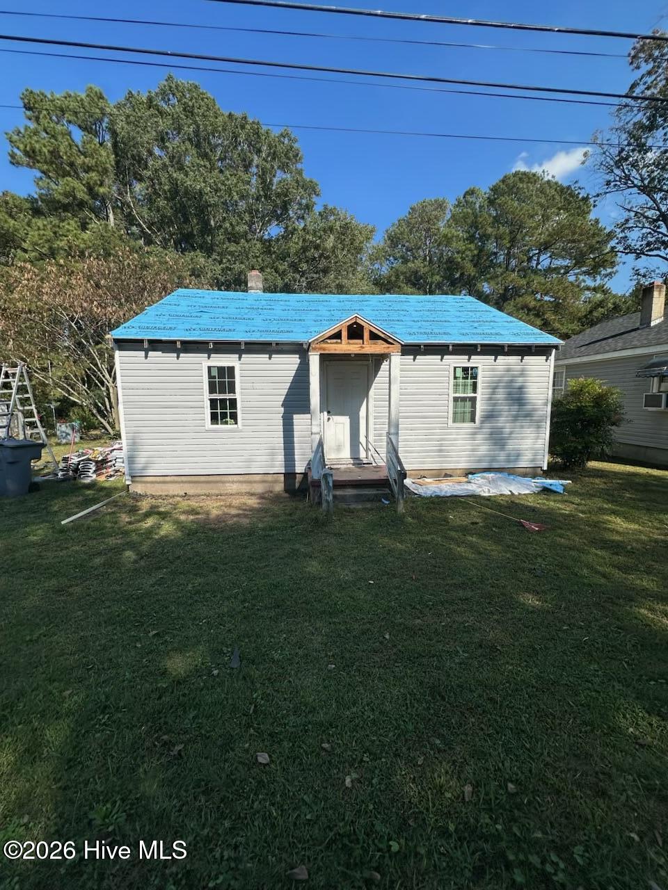 303 N Chestnut Street Property Photo 2