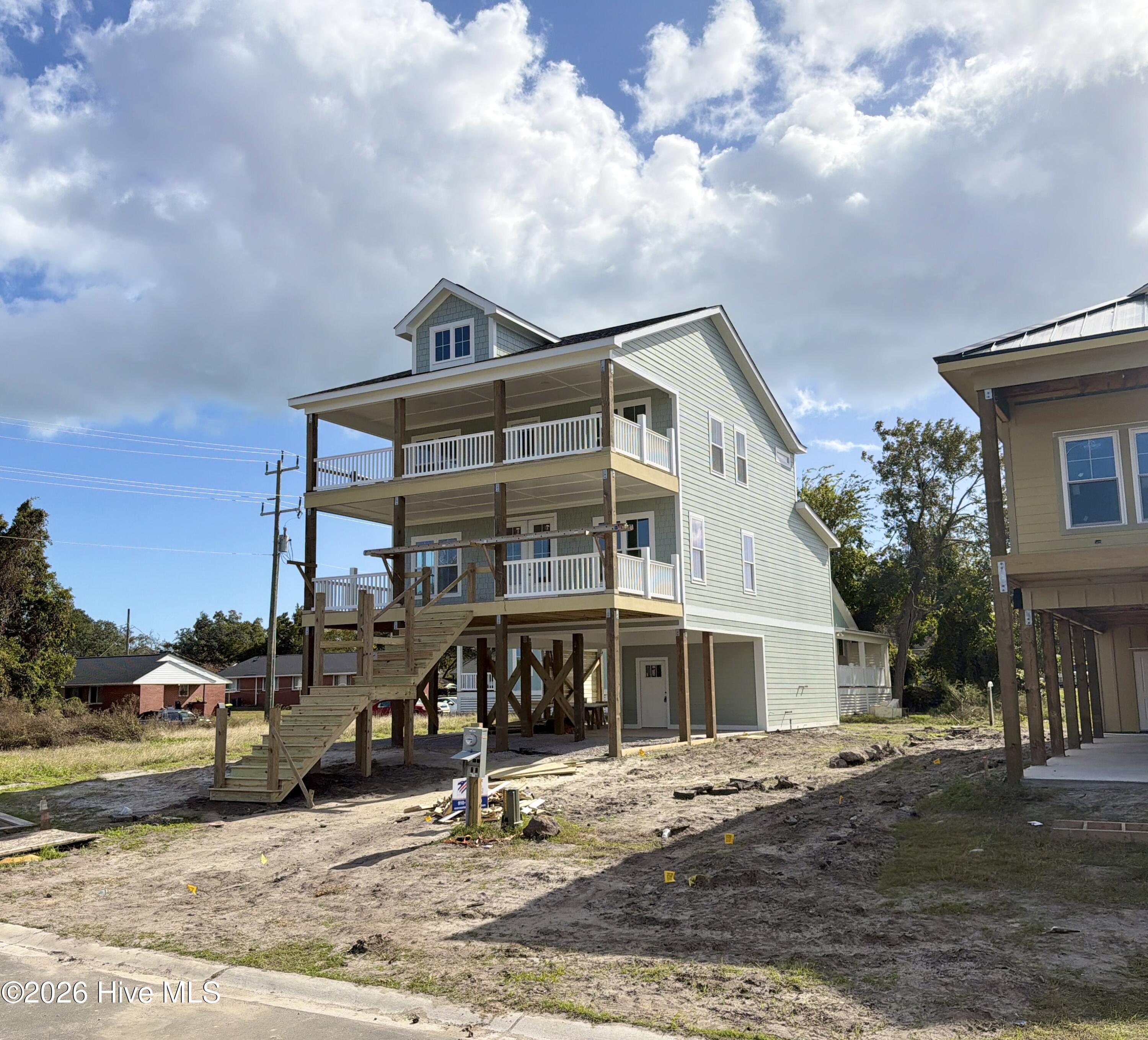 2403 Ferabee Street Property Photo 2