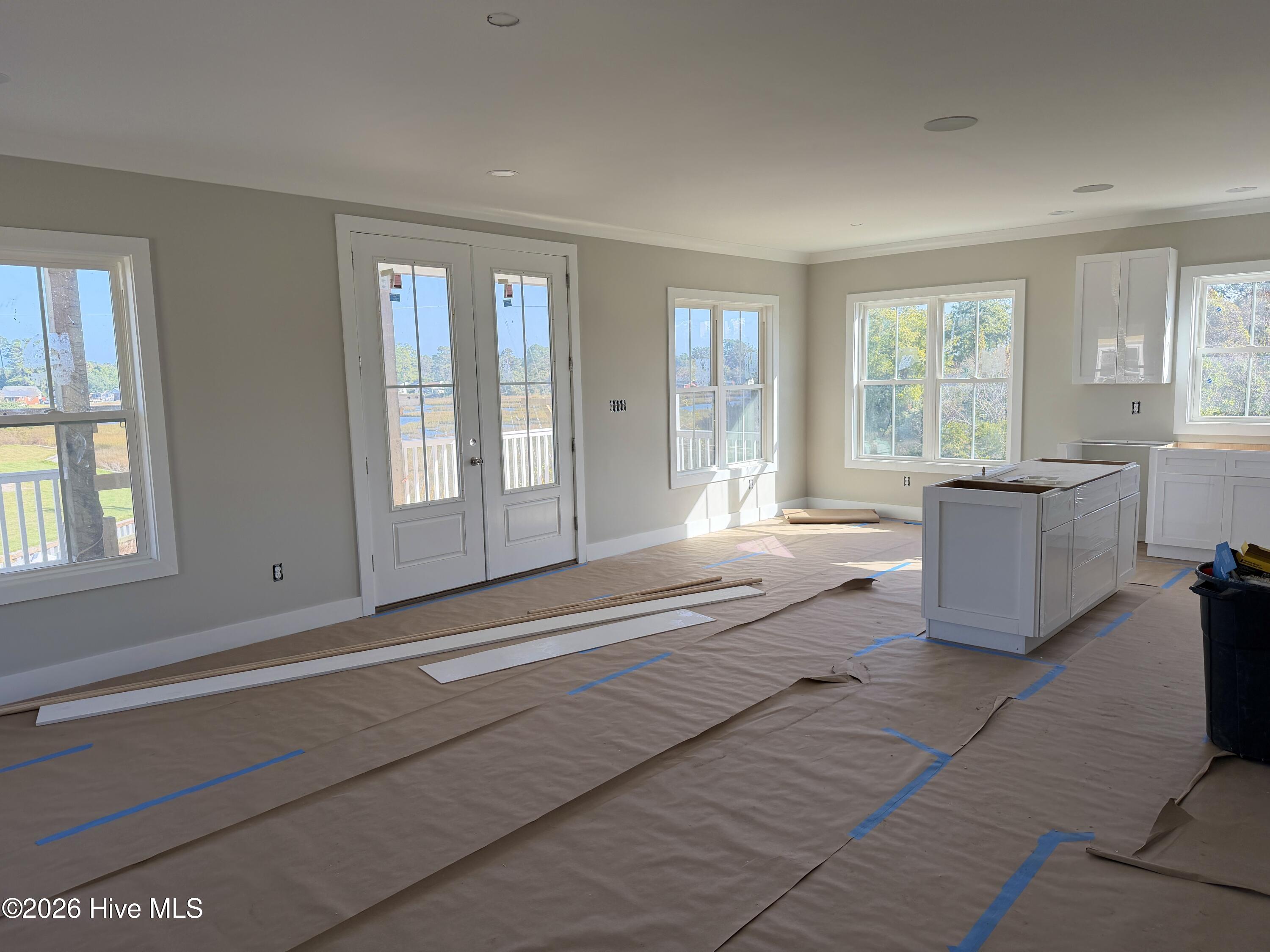 2403 Ferabee Street Property Photo 6