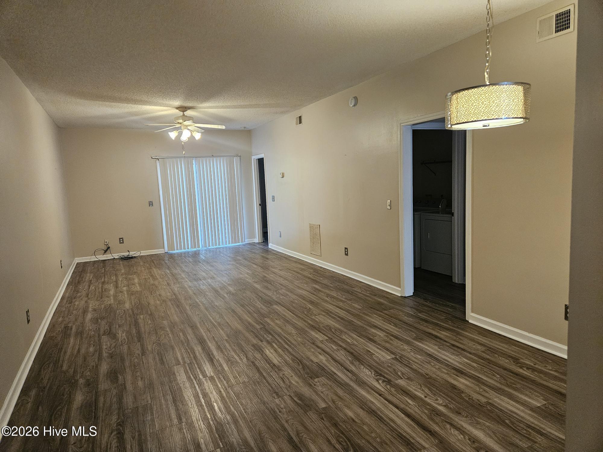 735 Bragg Drive Unit B Property Photo 3