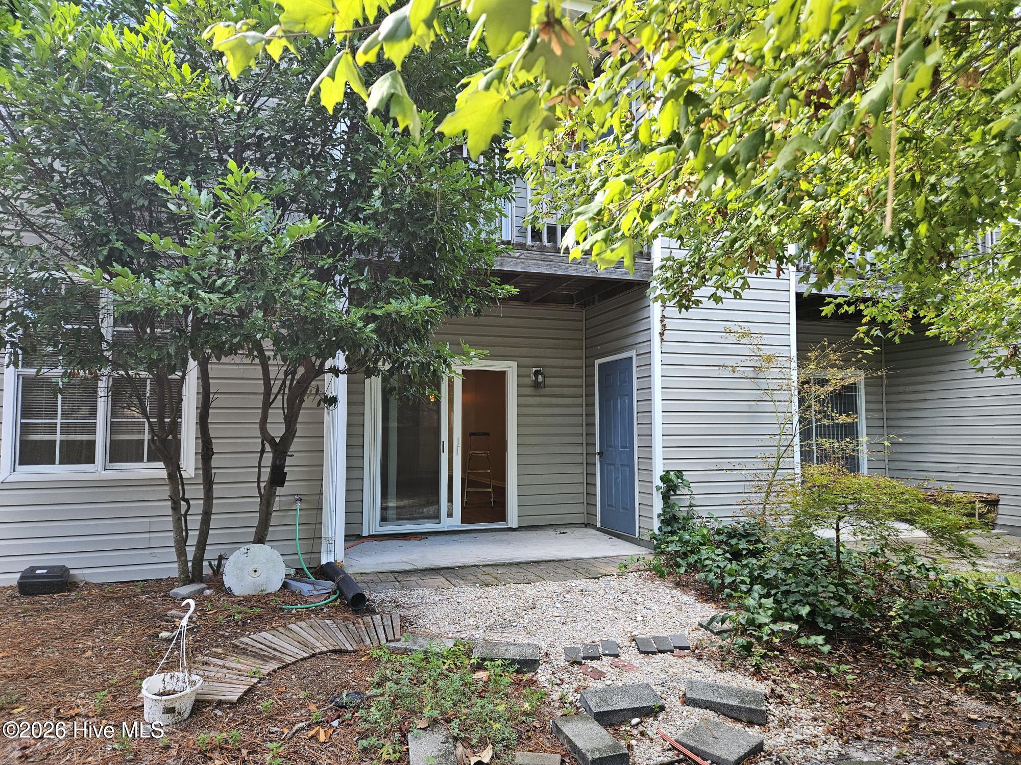 735 Bragg Drive Unit B Property Photo 16