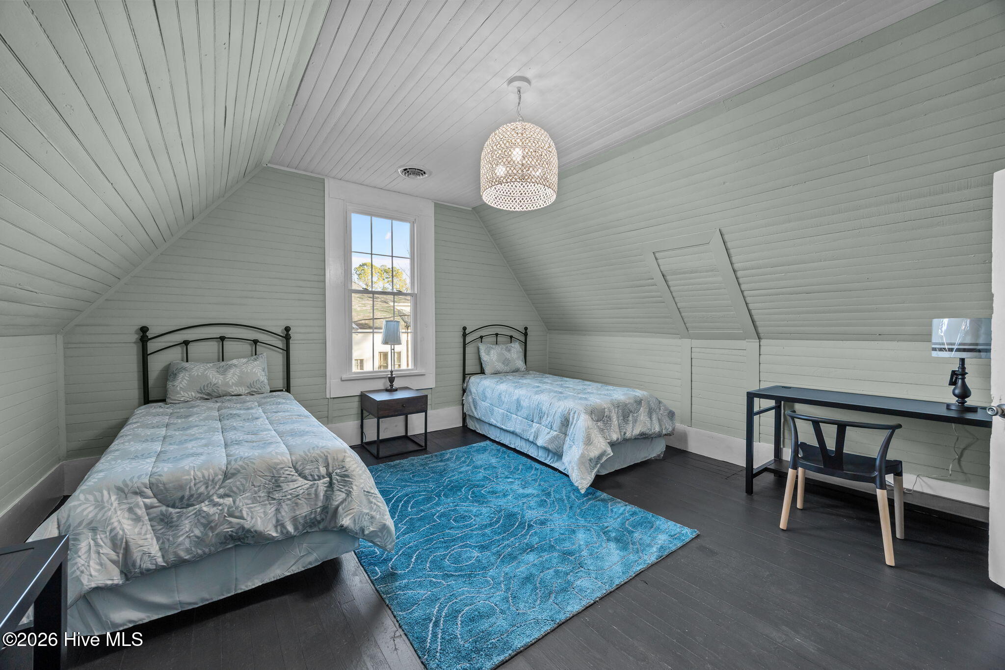 809 Church Street Property Photo 15
