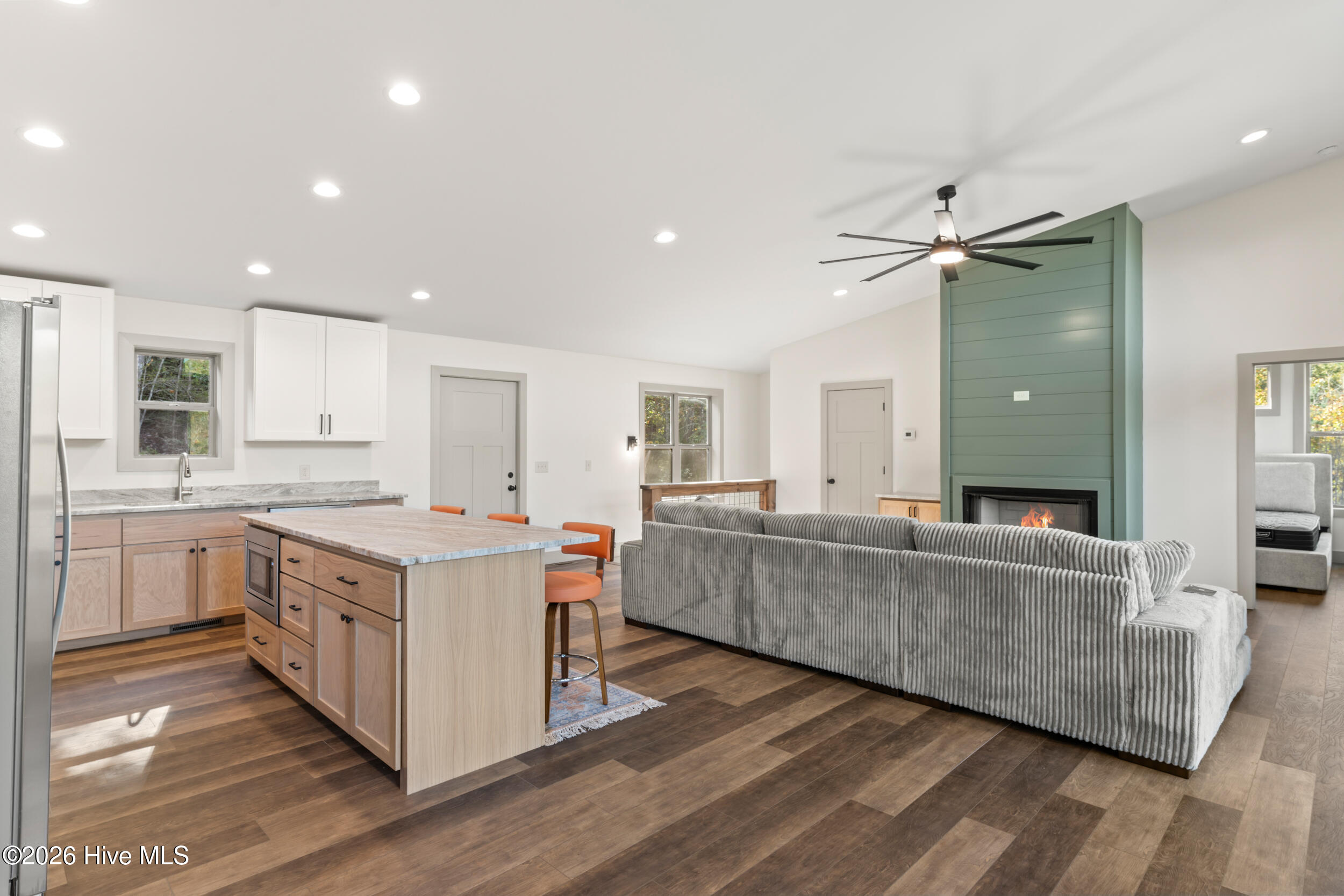 390 Fiddlers Way Property Photo 18
