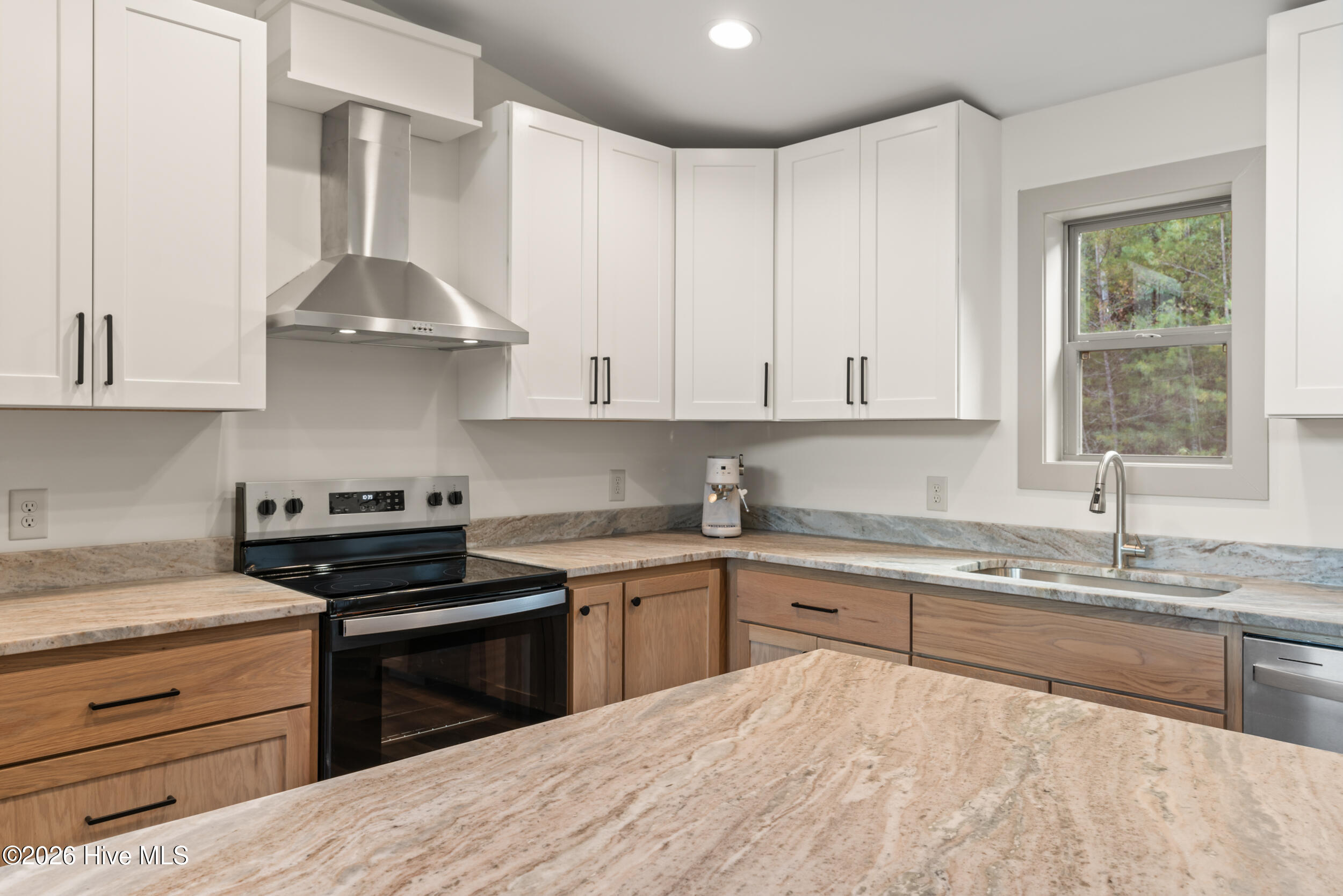 390 Fiddlers Way Property Photo 21