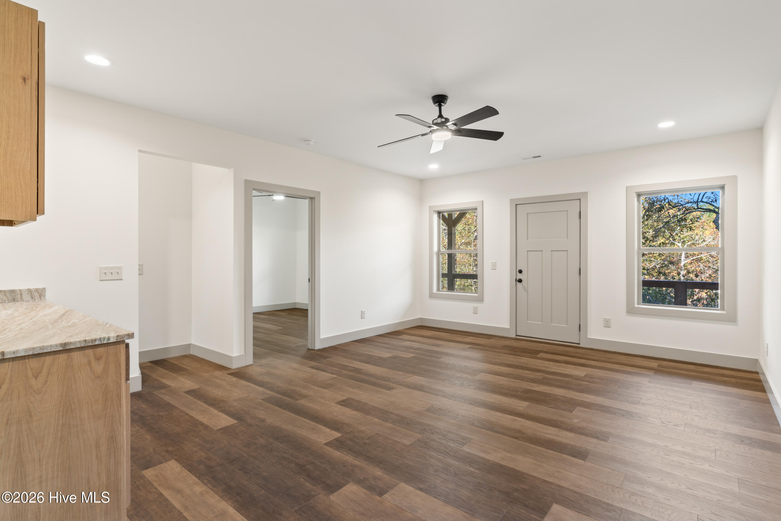 390 Fiddlers Way Property Photo 40
