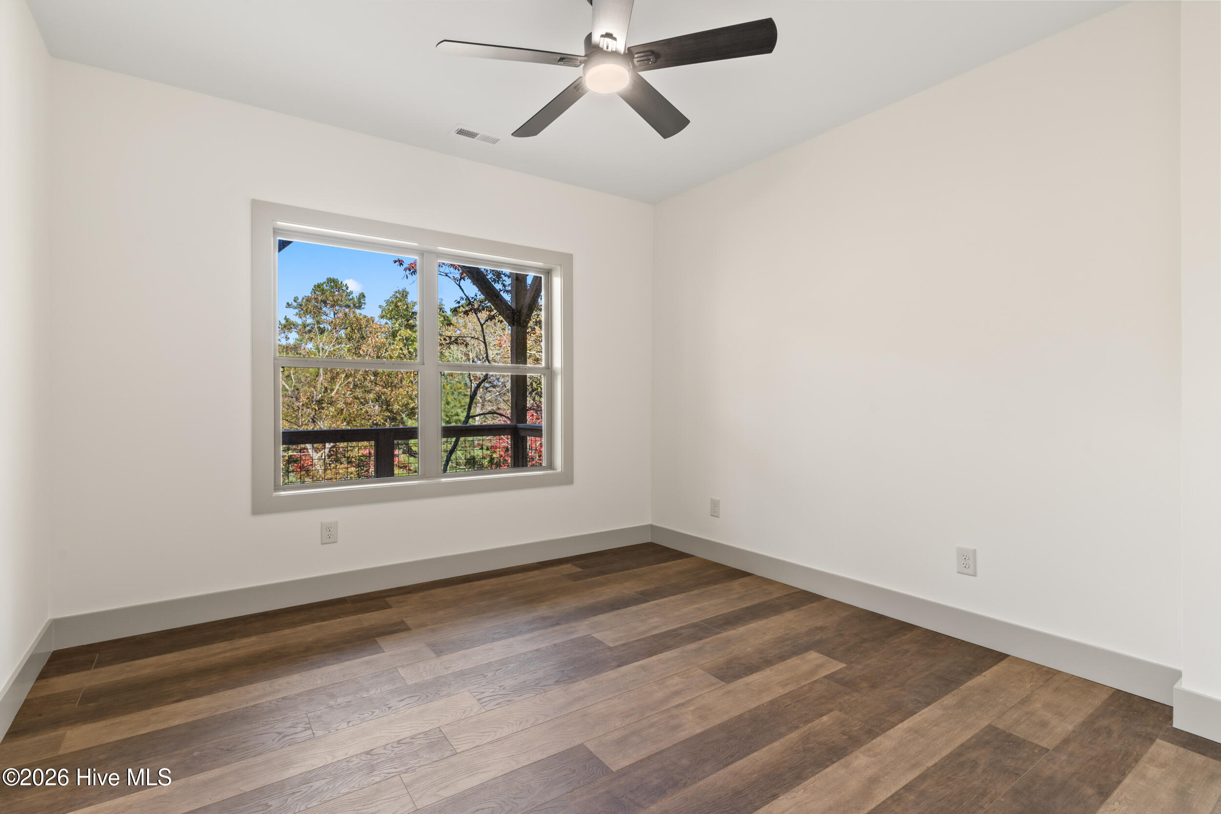 390 Fiddlers Way Property Photo 41
