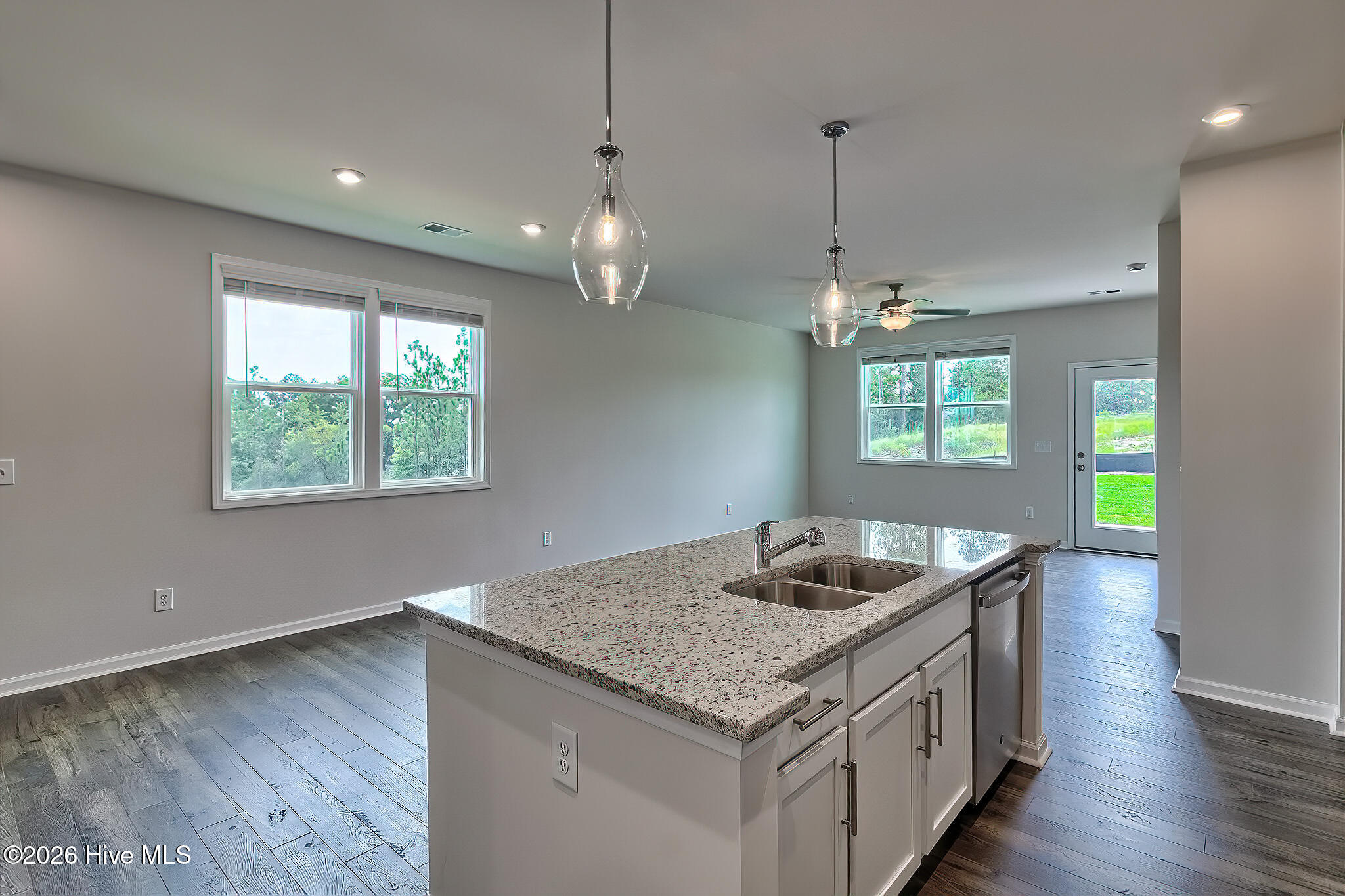 691 Tess Street Property Photo 16