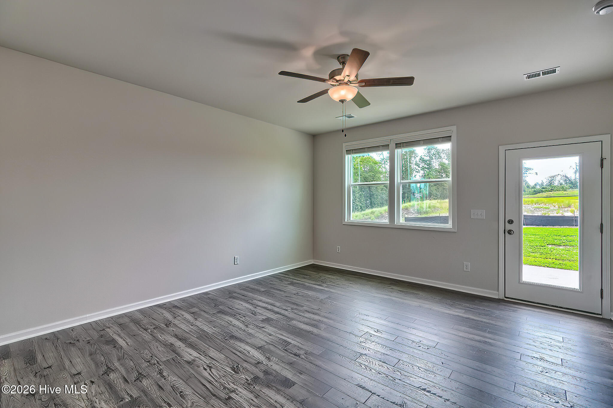 691 Tess Street Property Photo 17