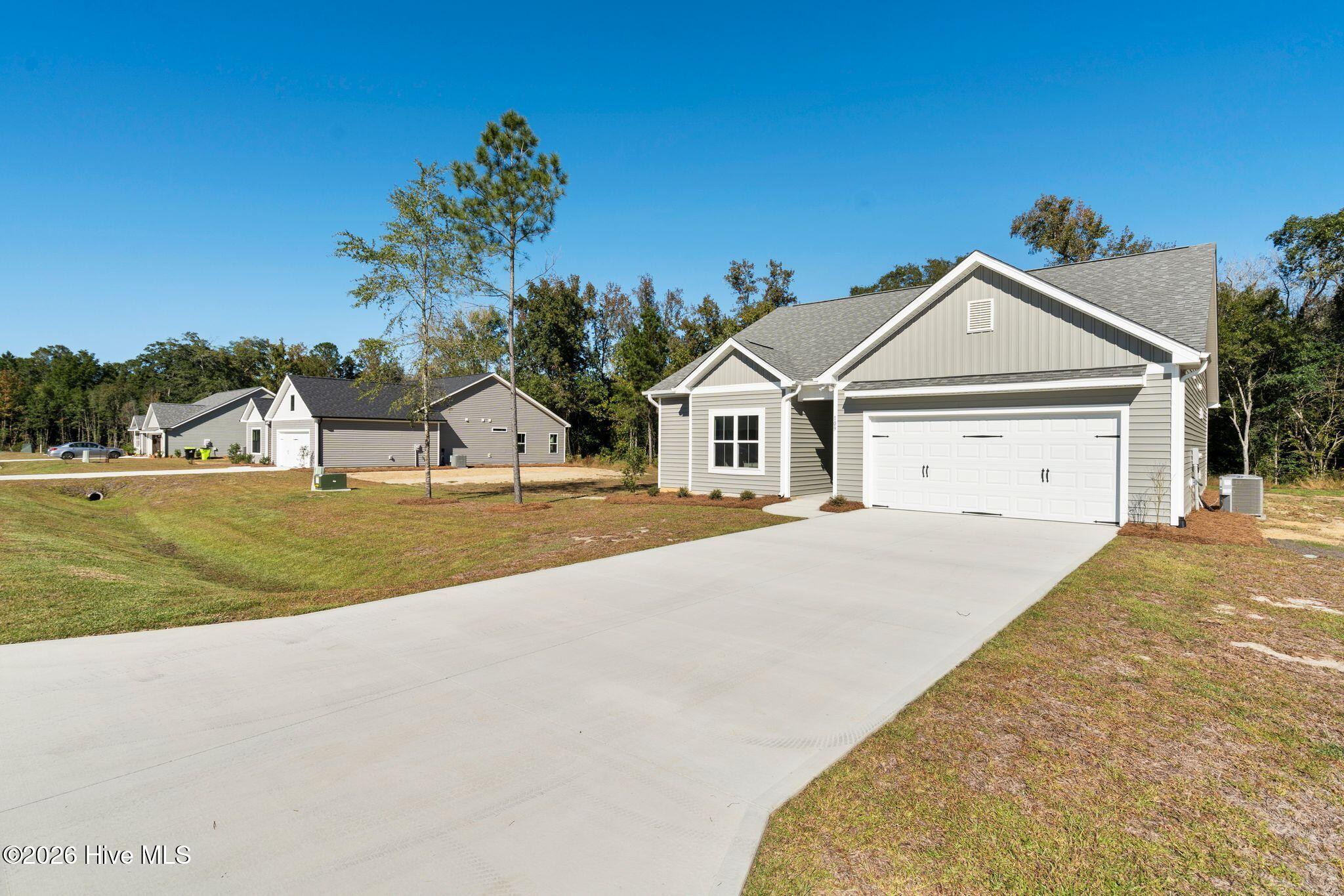 109 Eddie Drive Property Photo 2