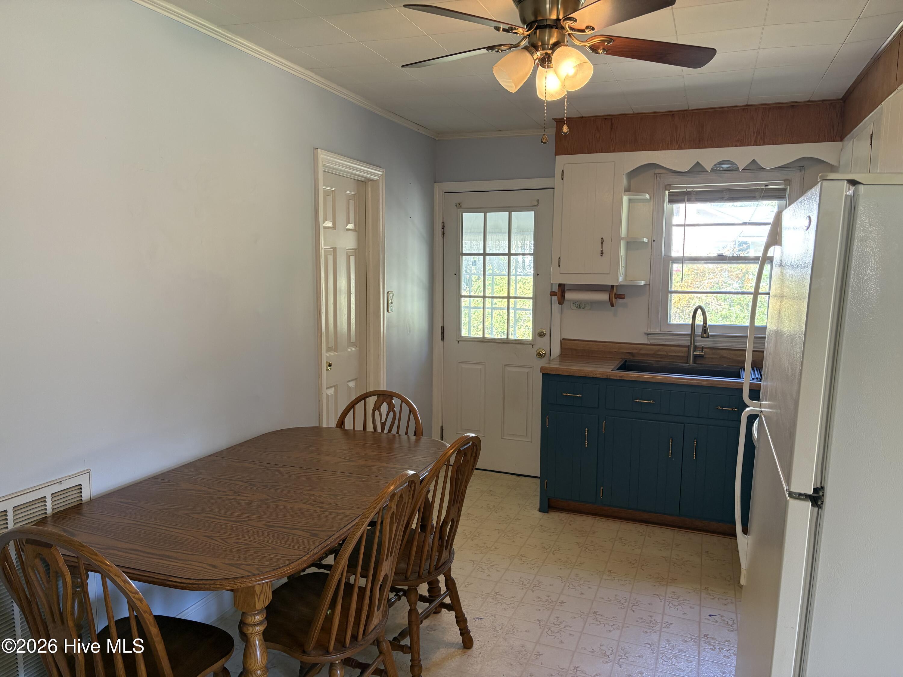 1088 Jefferson Road Property Photo 7