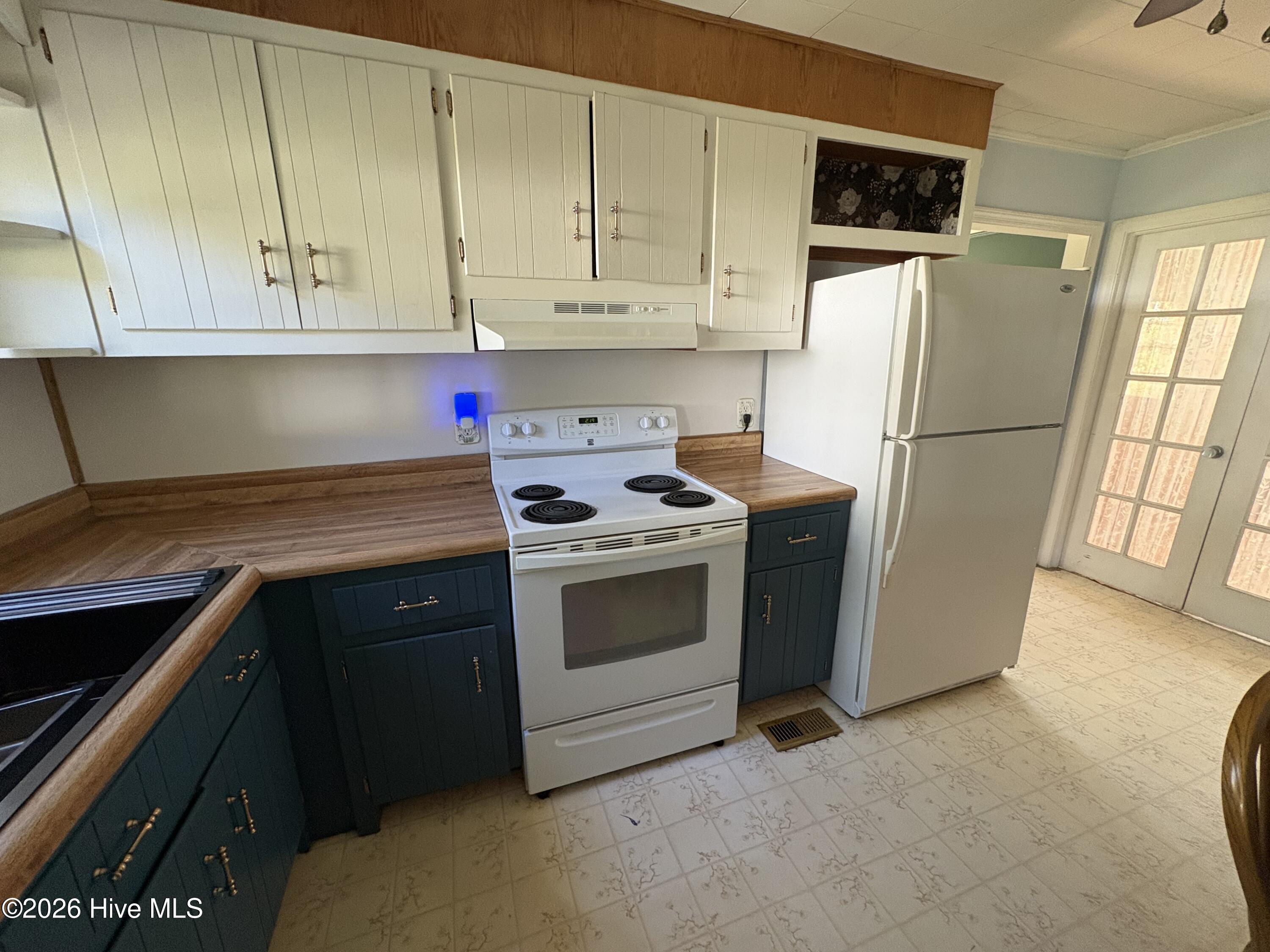 1088 Jefferson Road Property Photo 8