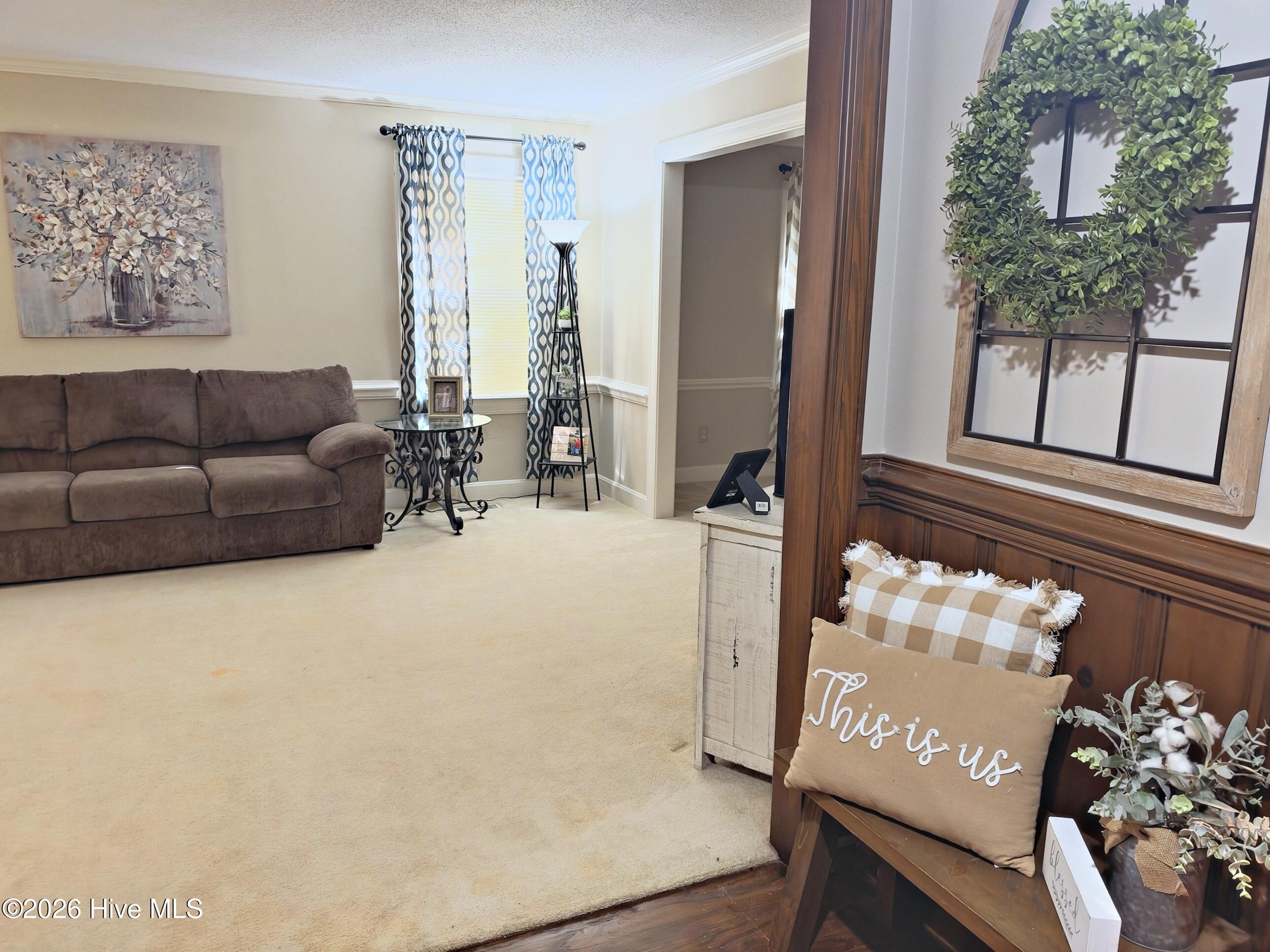 1015 S Howard Circle Property Photo 4