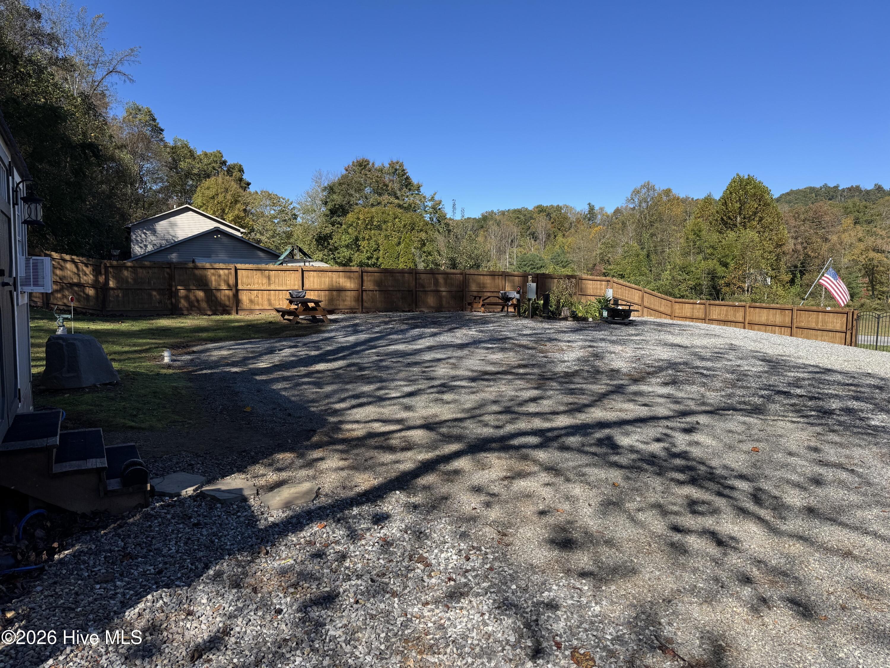 14 6 Chatuge Village Drive Property Photo 28