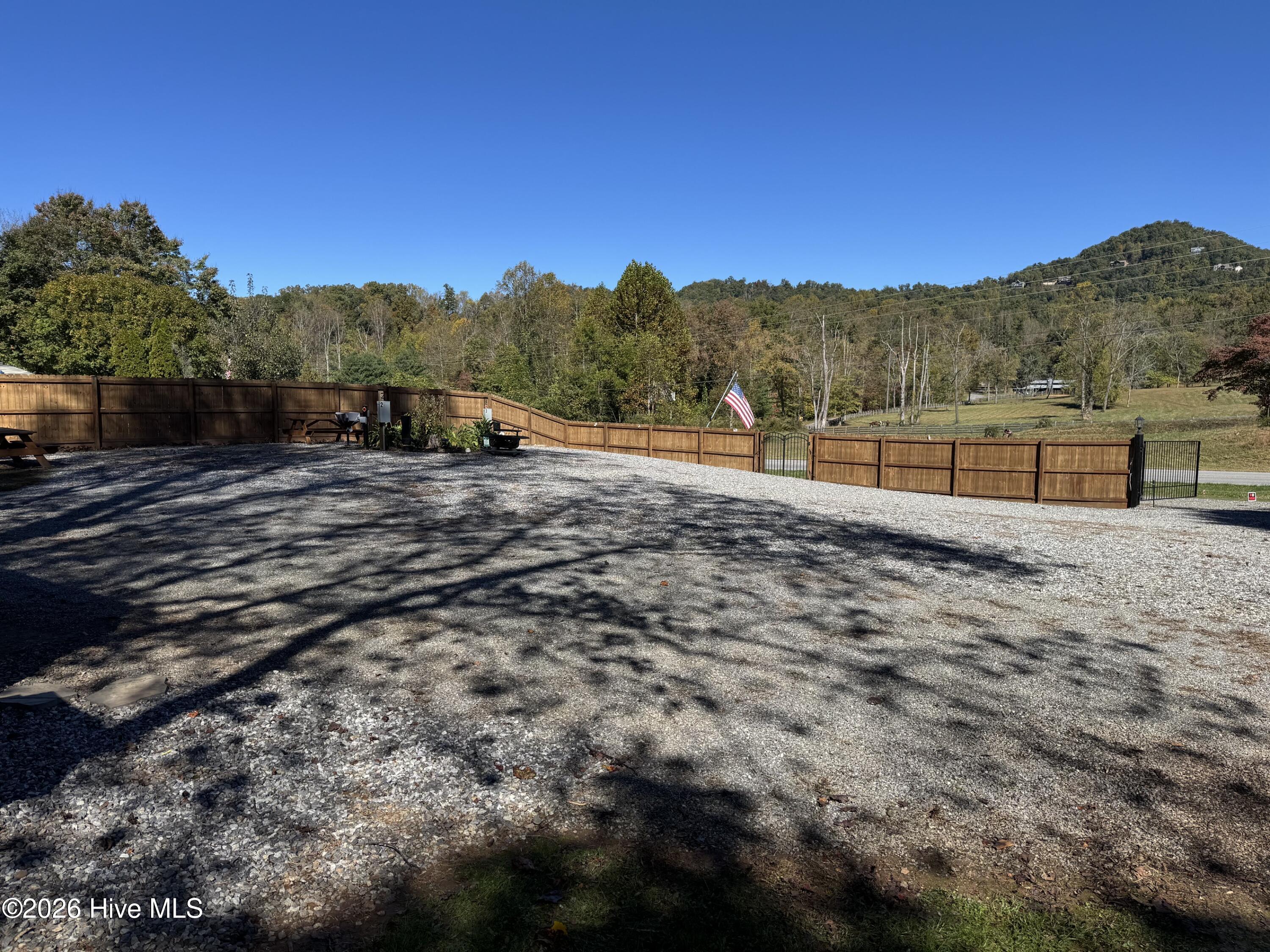 14 6 Chatuge Village Drive Property Photo 29