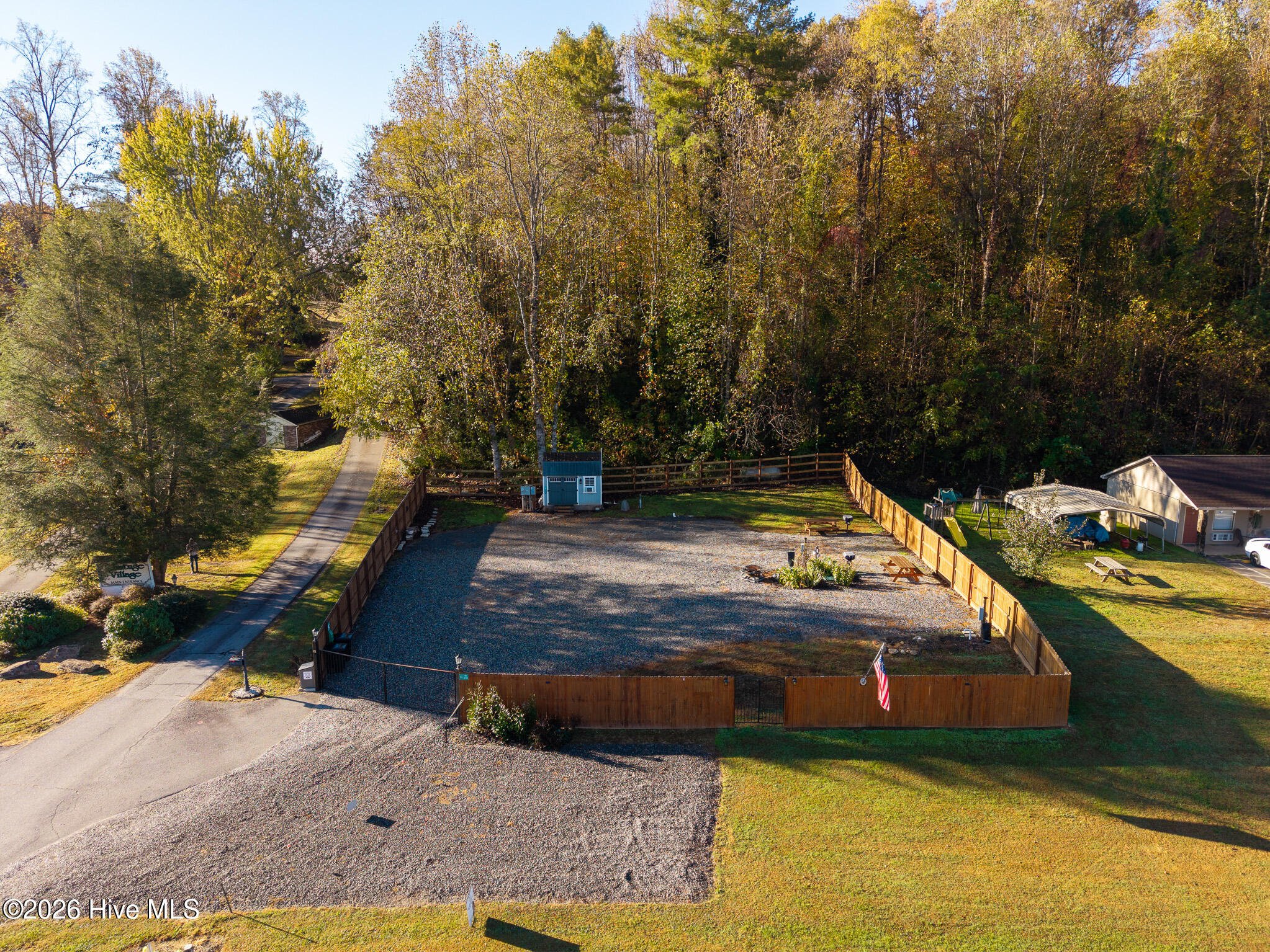 14 6 Chatuge Village Drive Property Photo 36