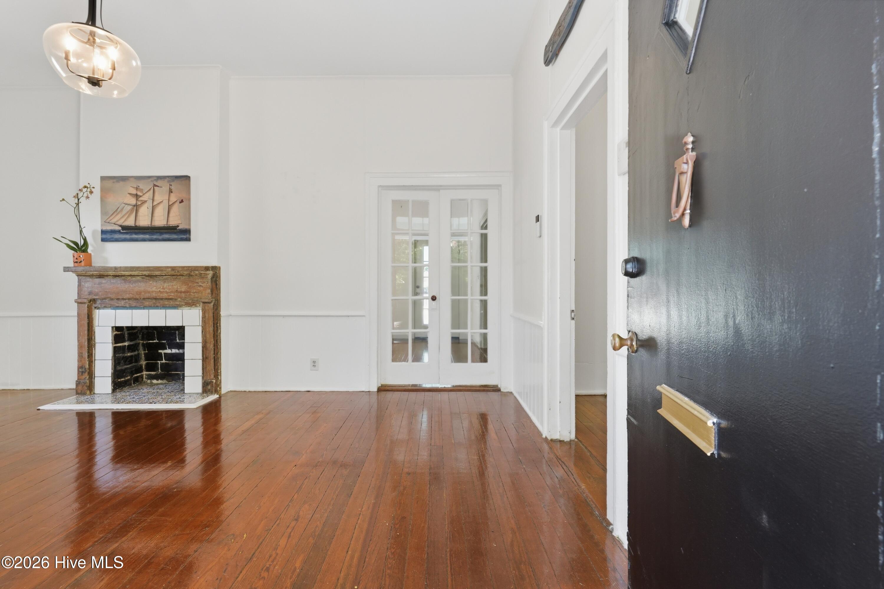 619 S 6th Street Property Photo 6