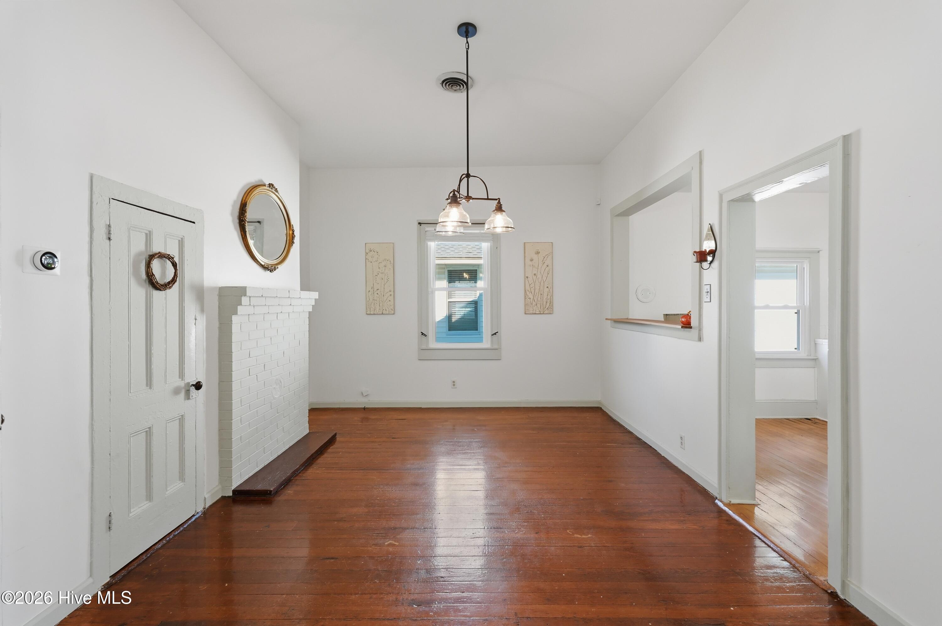 619 S 6th Street Property Photo 12