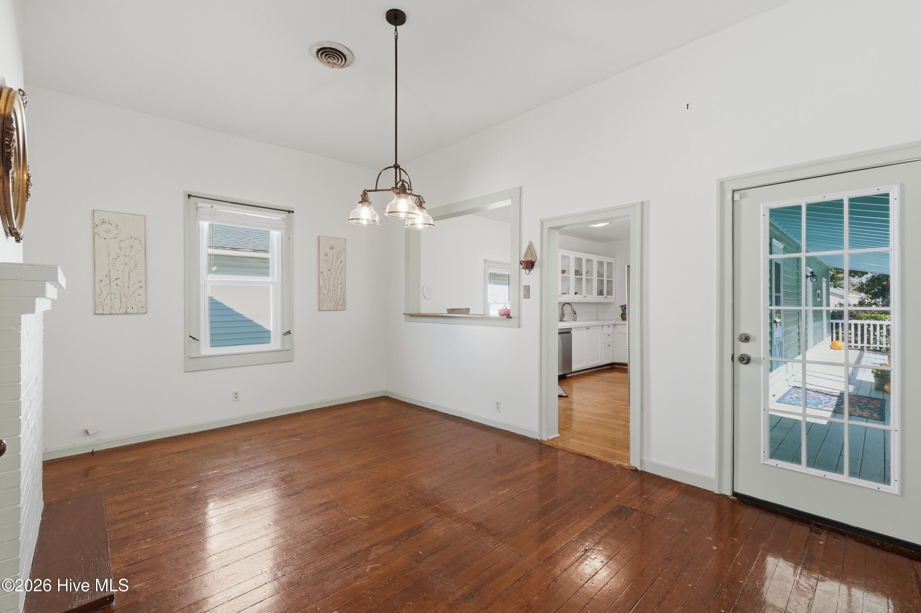 619 S 6th Street Property Photo 13