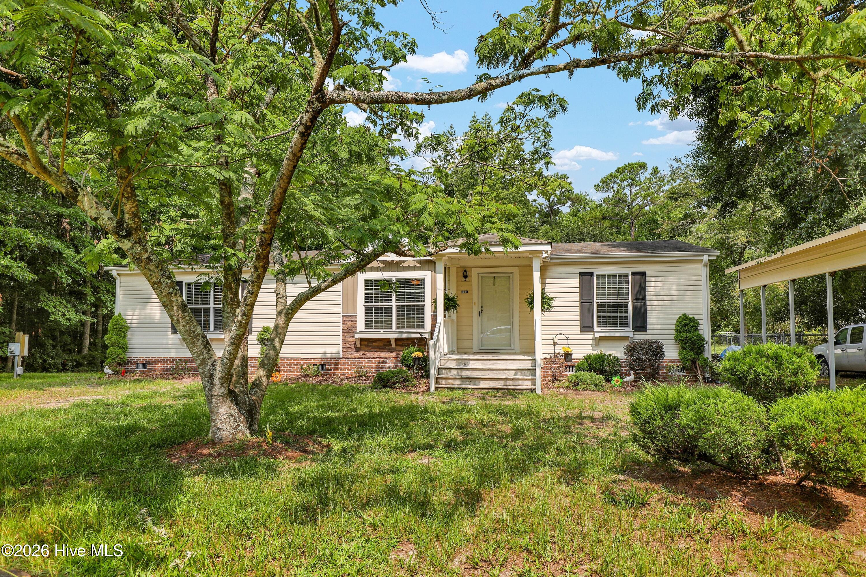 570 King Drive Property Photo 1