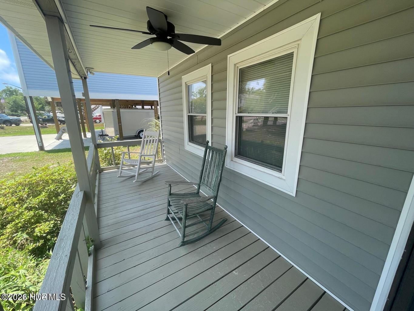 141 Ne 33rd Street Property Photo 3