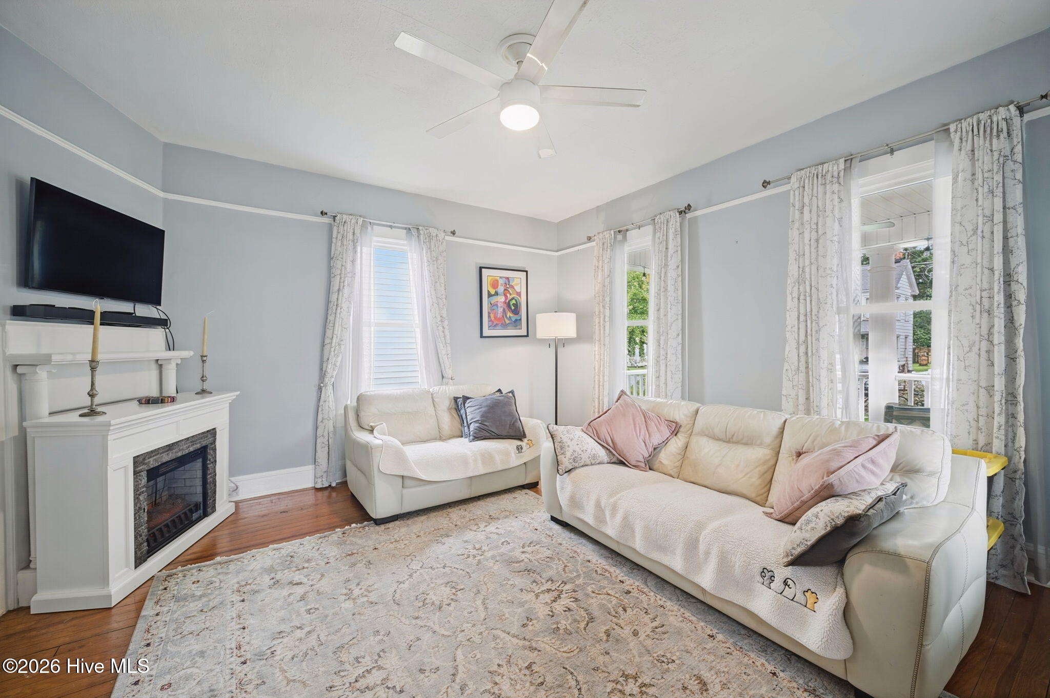 409 Cedar Street Property Photo 11