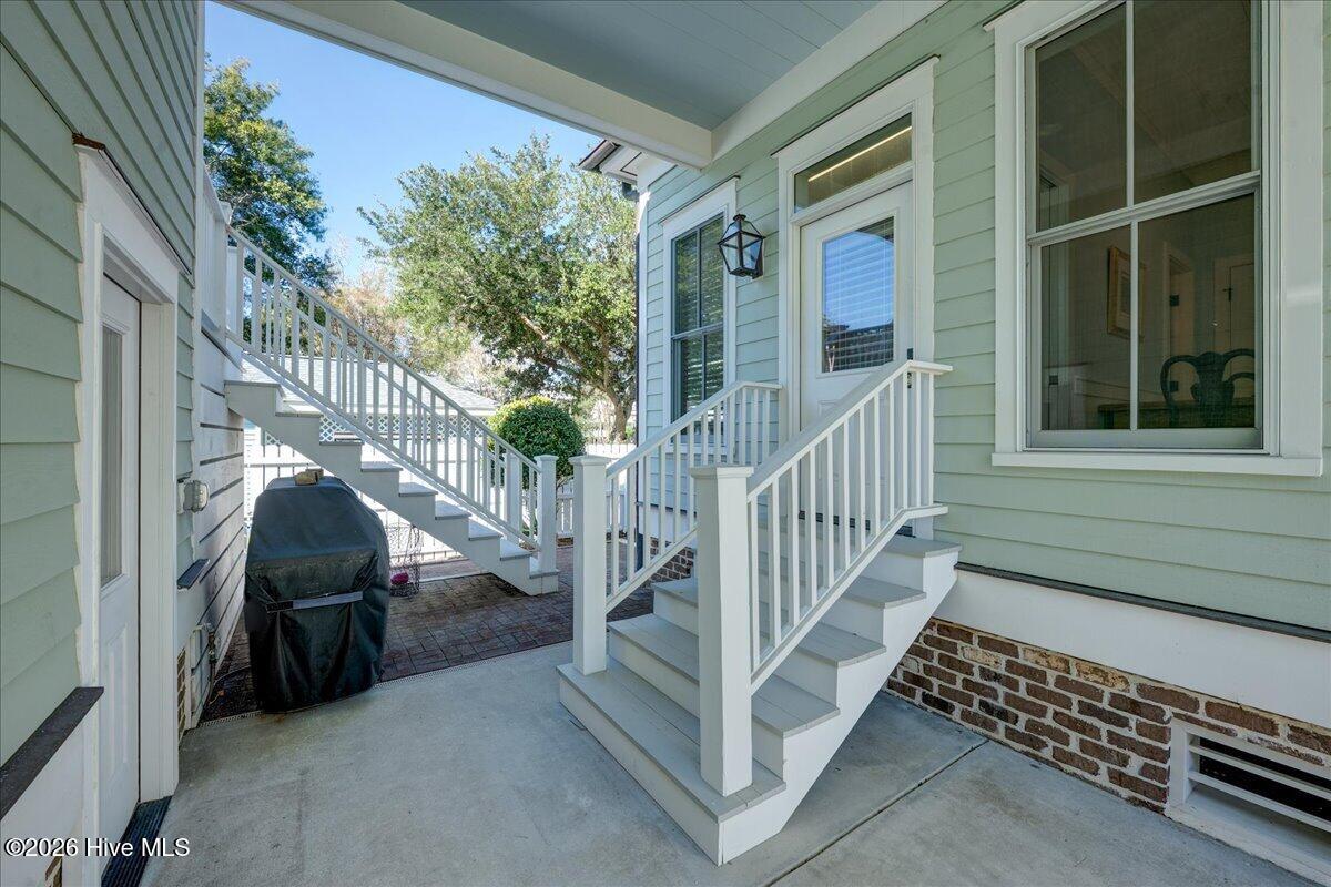 203 Vandemere Street Property Photo 11