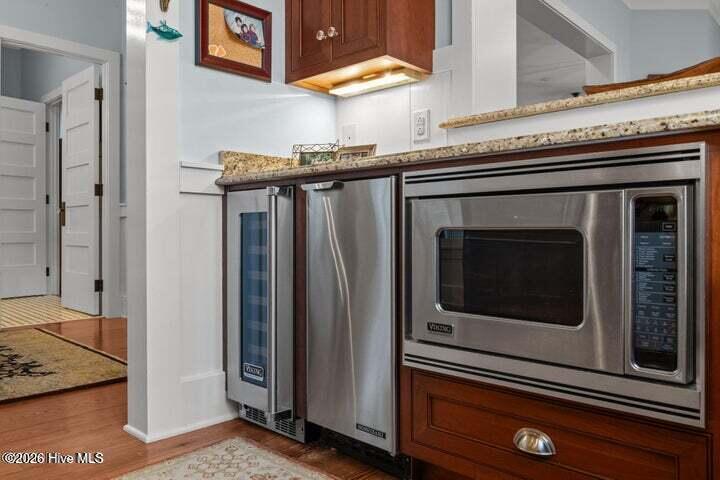 203 Vandemere Street Property Photo 14