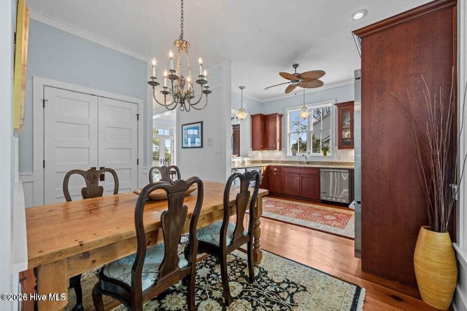 203 Vandemere Street Property Photo 16