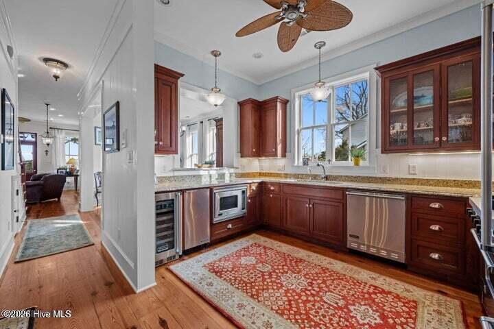 203 Vandemere Street Property Photo 17