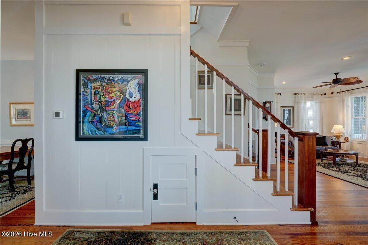 203 Vandemere Street Property Photo 29