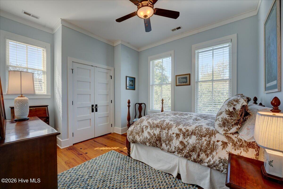 203 Vandemere Street Property Photo 45