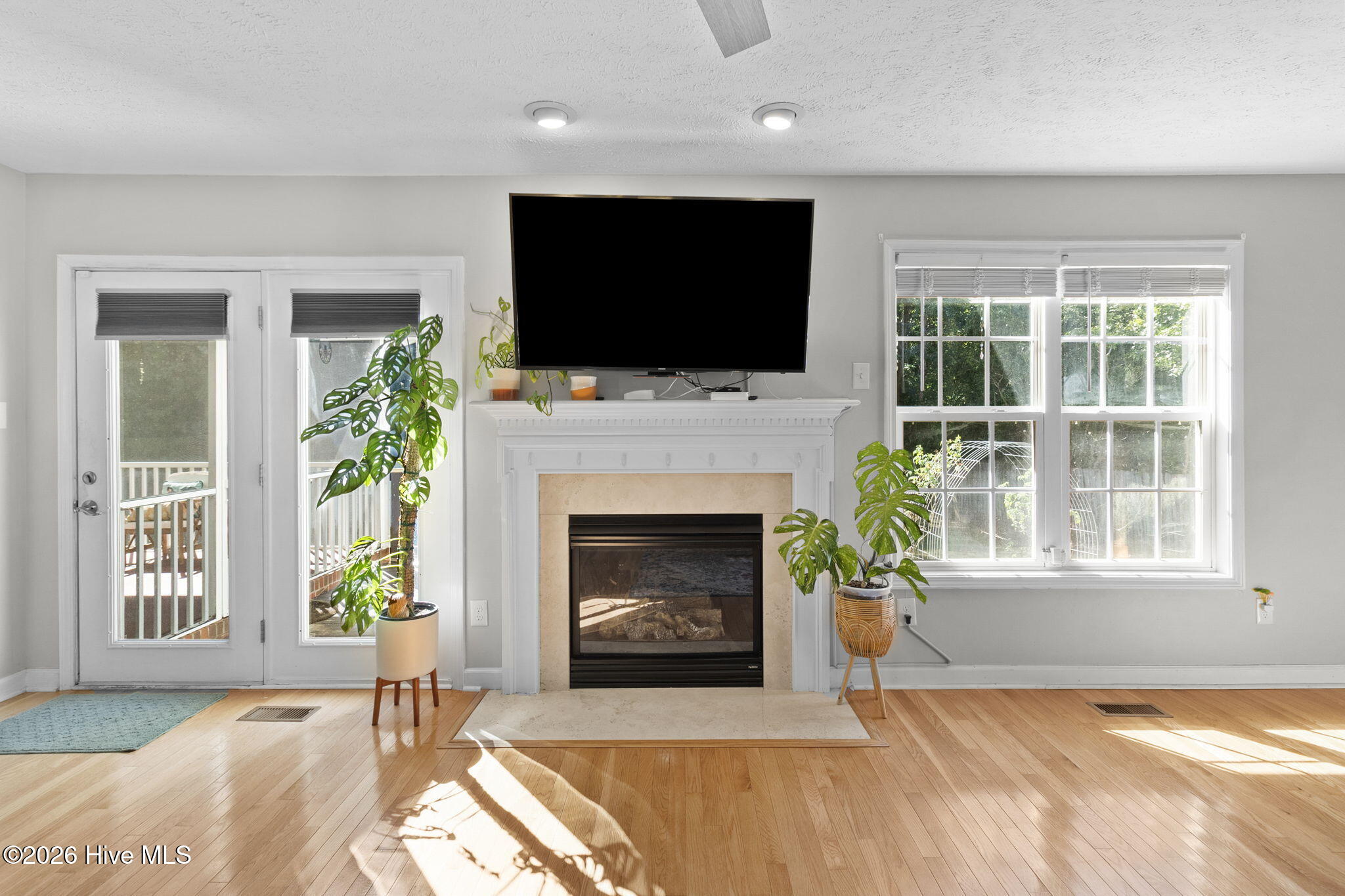 417 Thorncliff Drive Property Photo 15