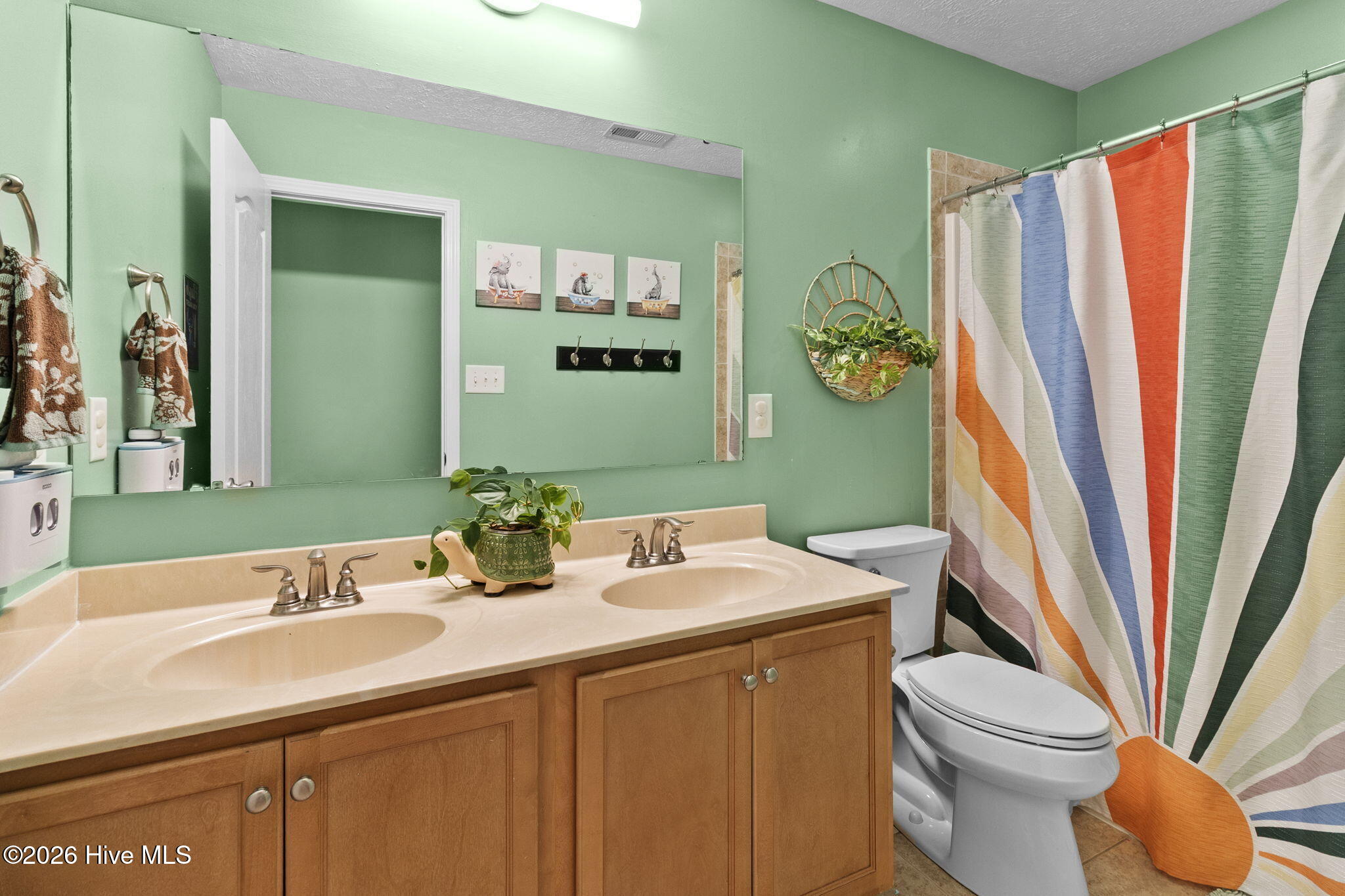 417 Thorncliff Drive Property Photo 28