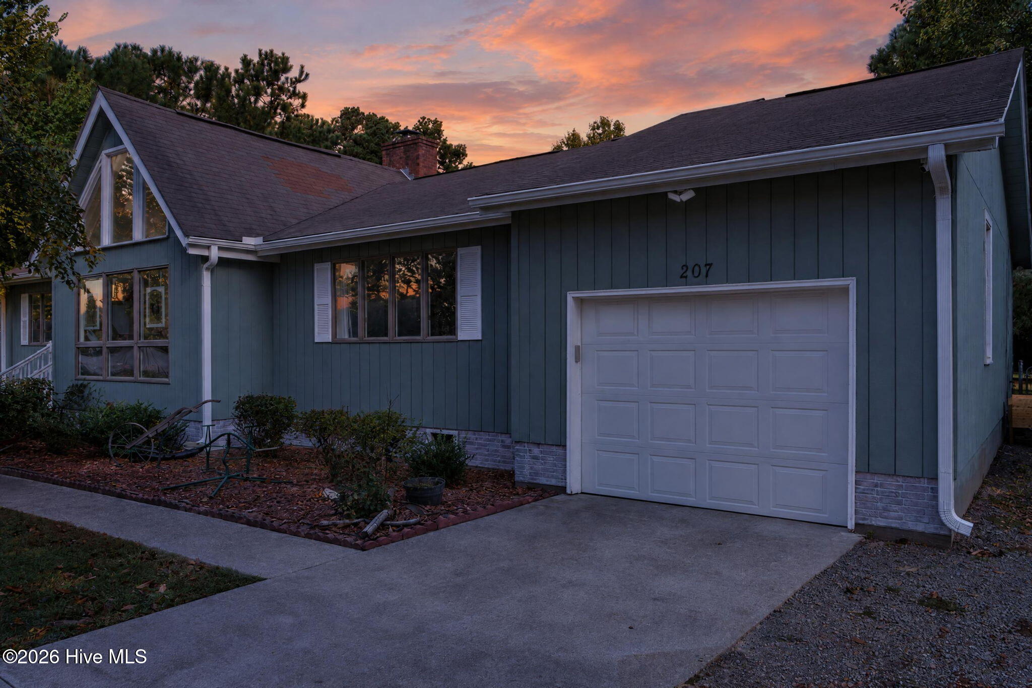 207 Oak Ridge Drive Property Photo 42
