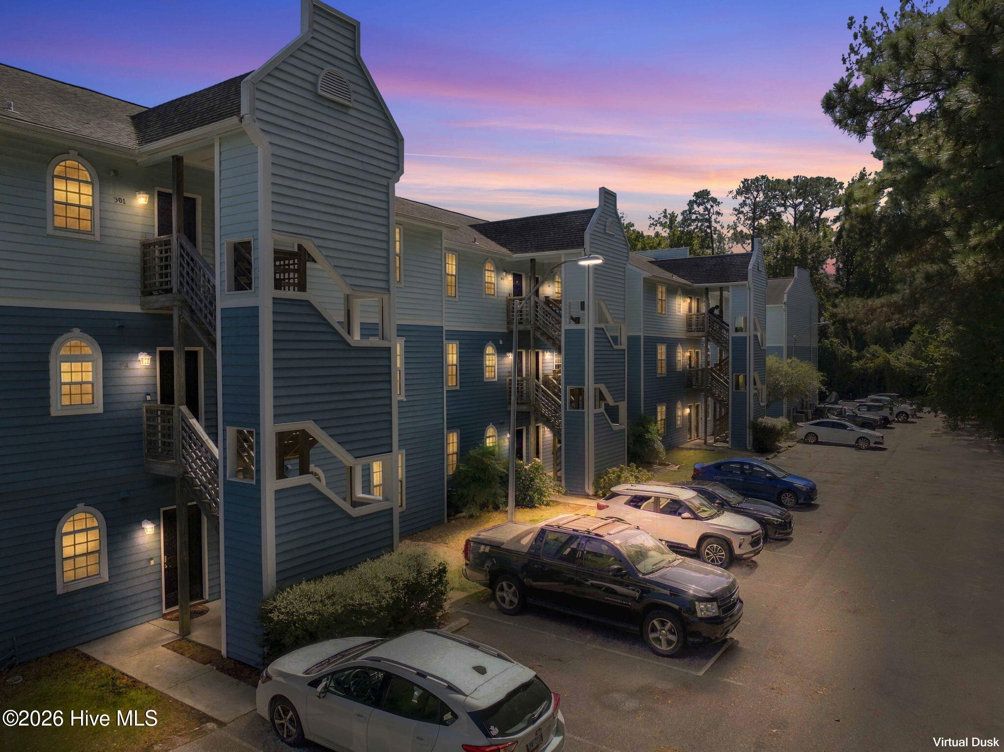 4210 Wilshire Boulevard 302 Property Photo 1