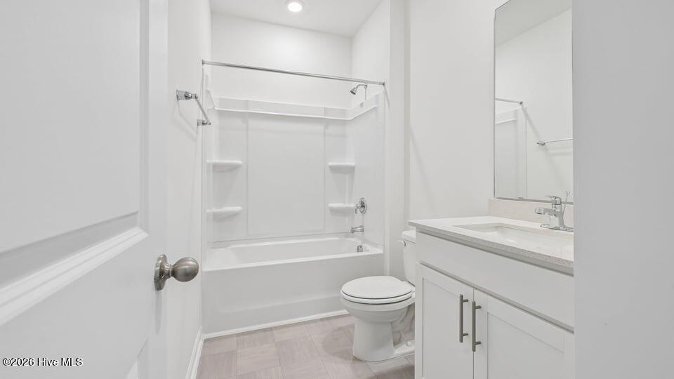 437 Conifer Street Property Photo 9