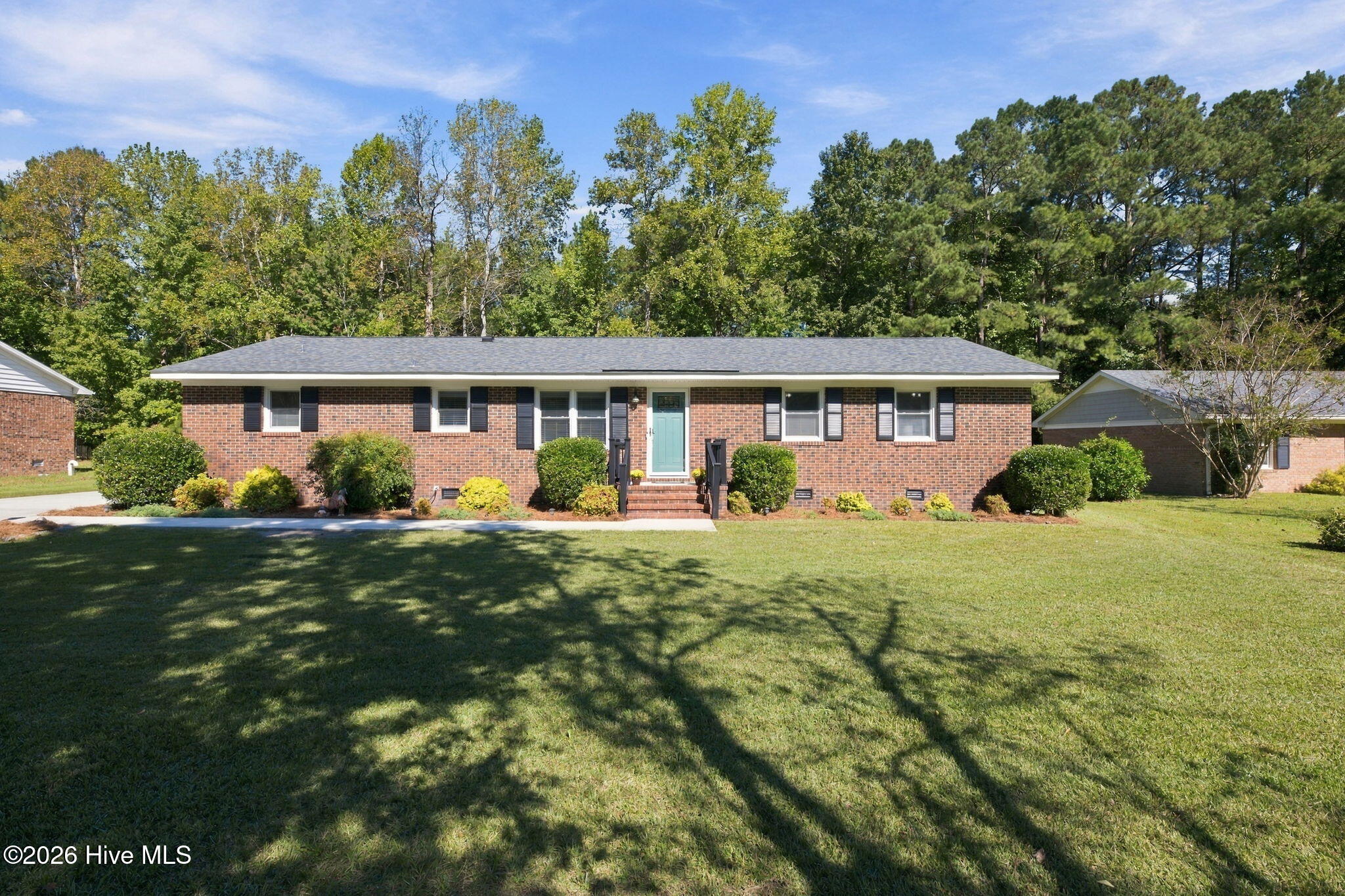 2212 Foxhorn Road Property Photo 1