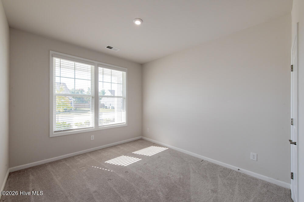 1025 Amber Way Property Photo 13
