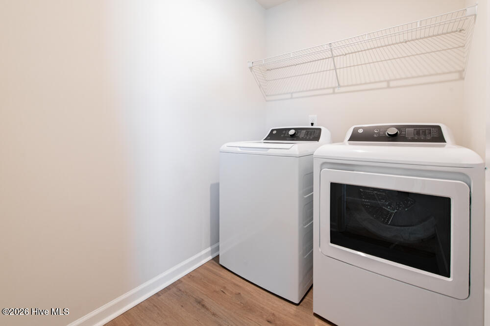 1025 Amber Way Property Photo 18