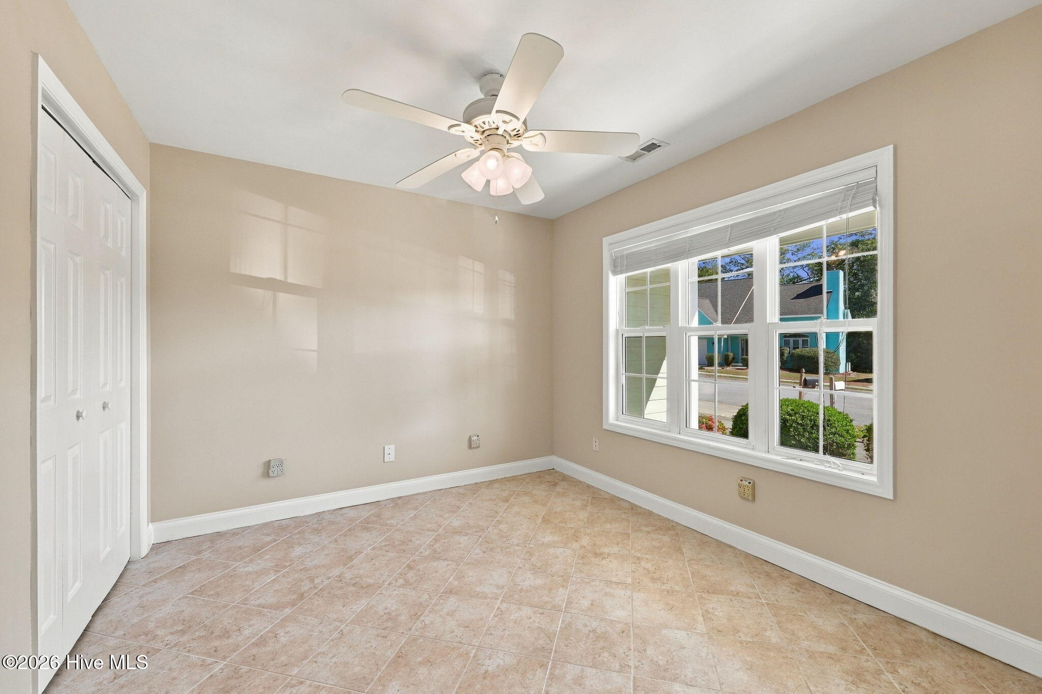 405 Emerald Circle Property Photo 16