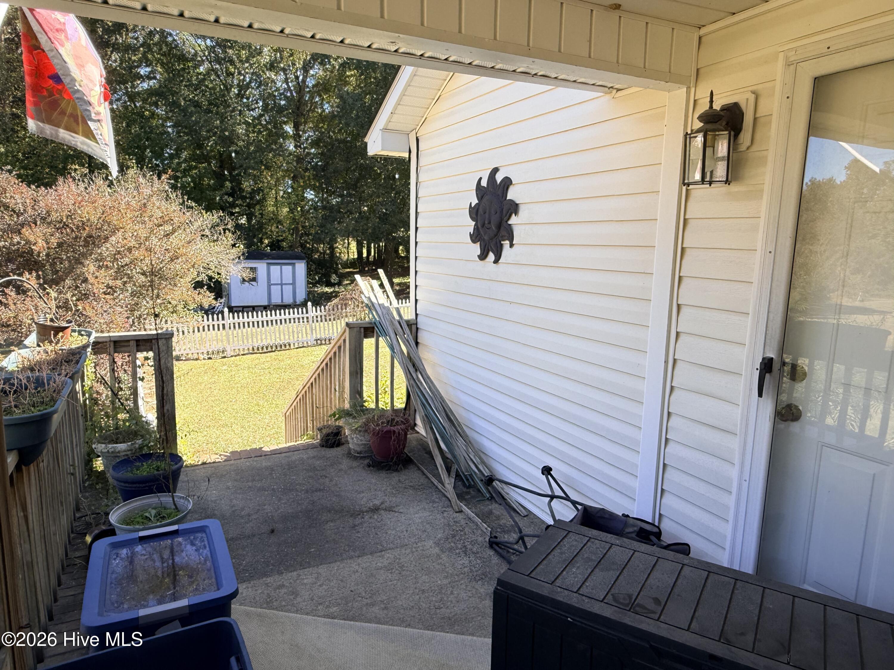 106 Oak Hill Court Property Photo 6