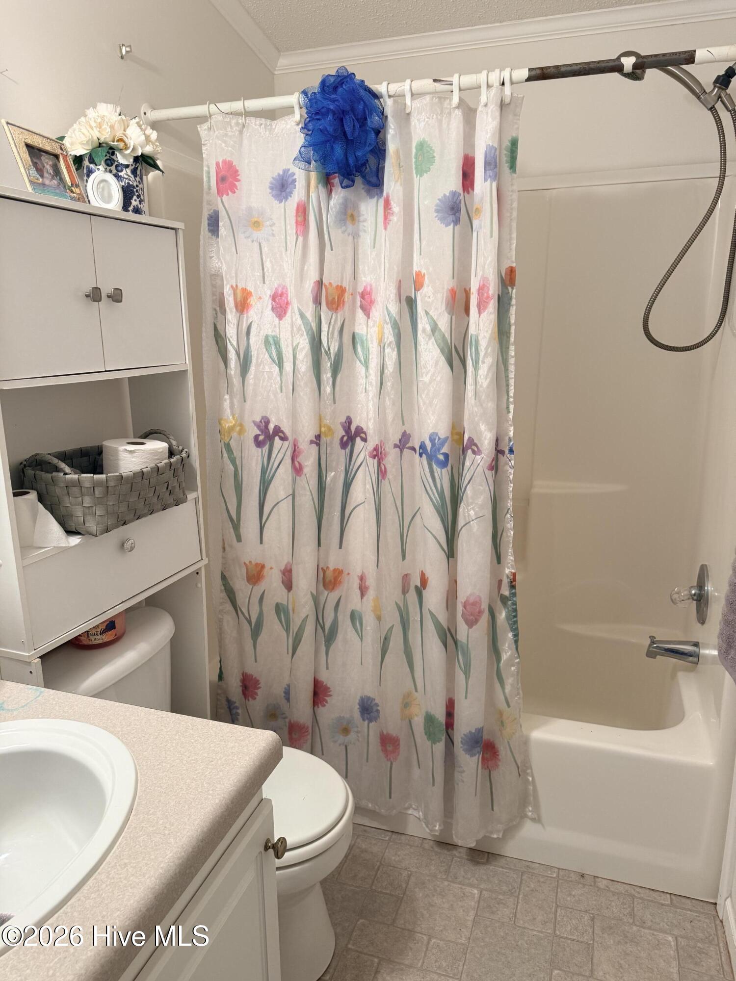 106 Oak Hill Court Property Photo 12