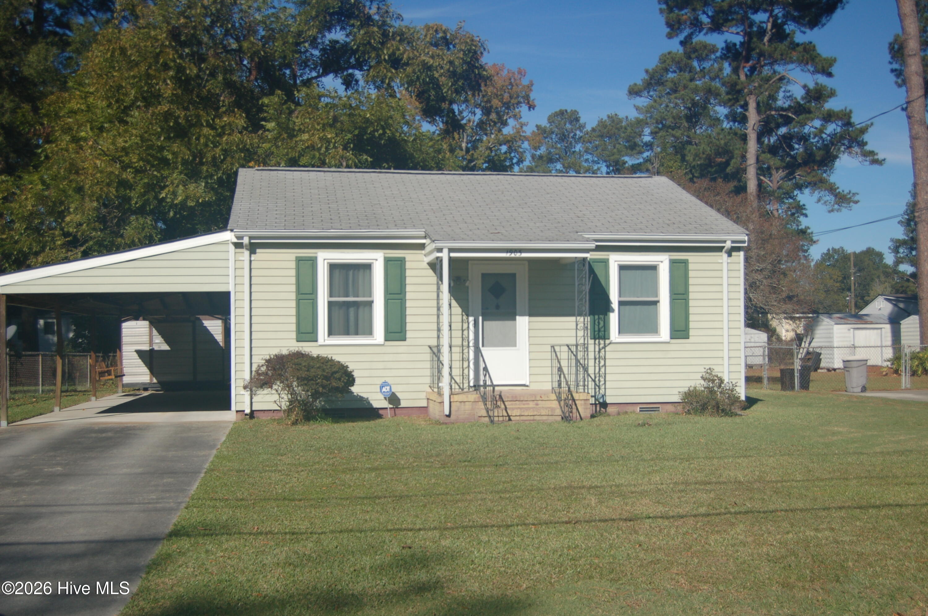 1903 Virginia Avenue Property Photo 1