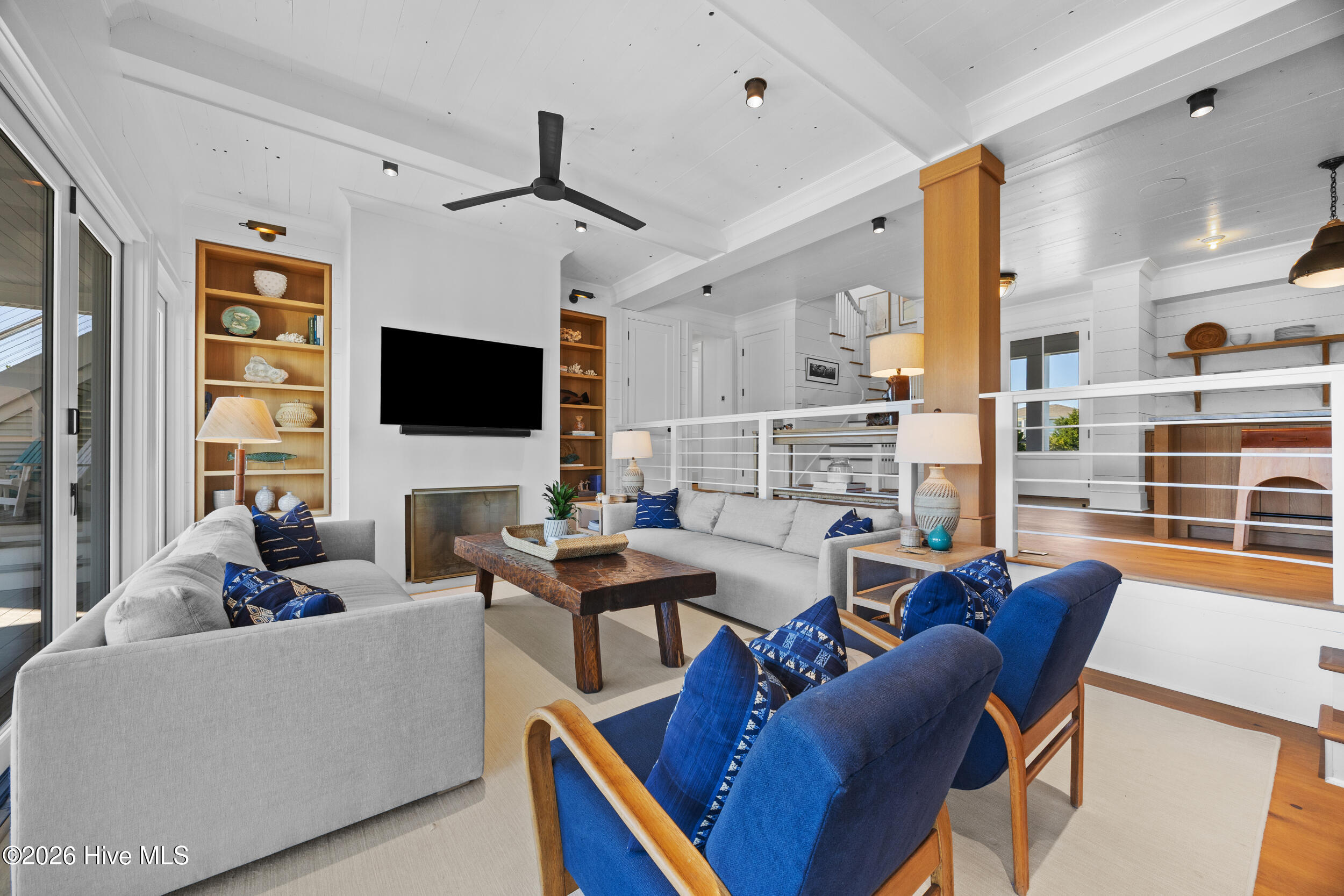 416 Beach Road N Property Photo 28