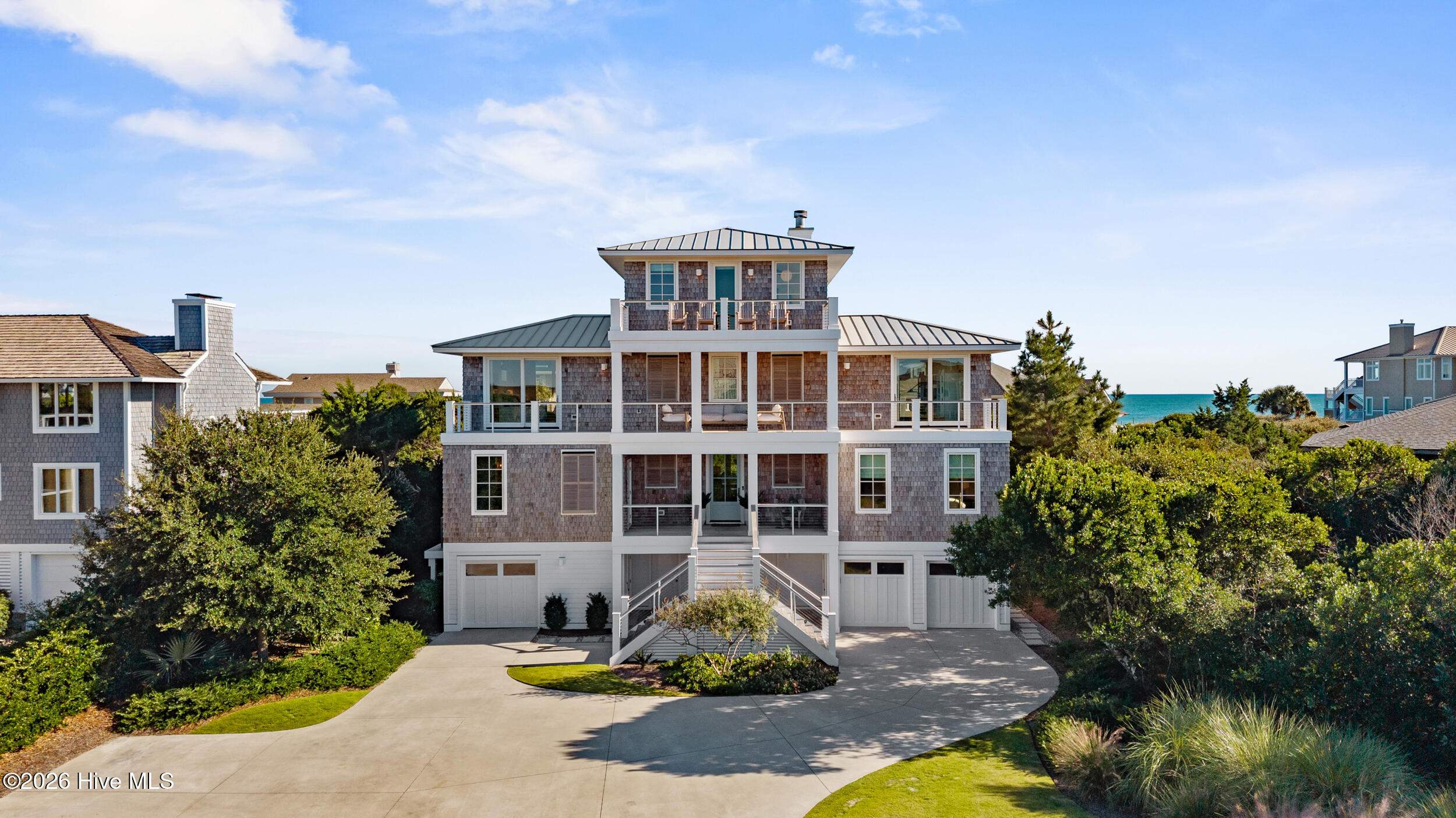 416 Beach Road N Property Photo 109