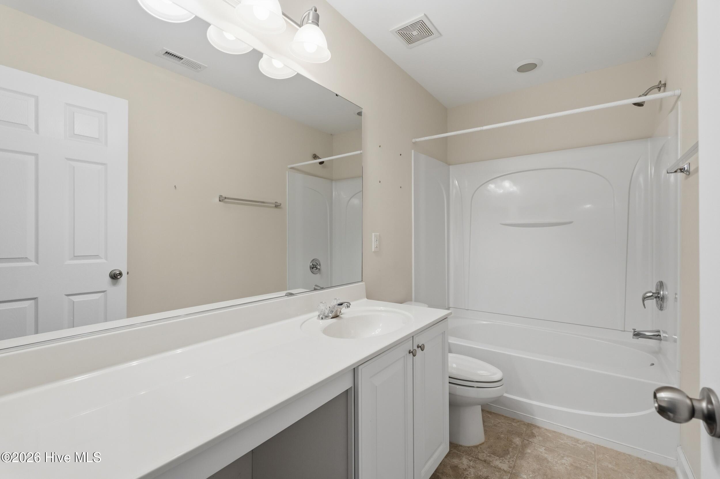 4004 Norseman Loop Unit 4 Property Photo 28
