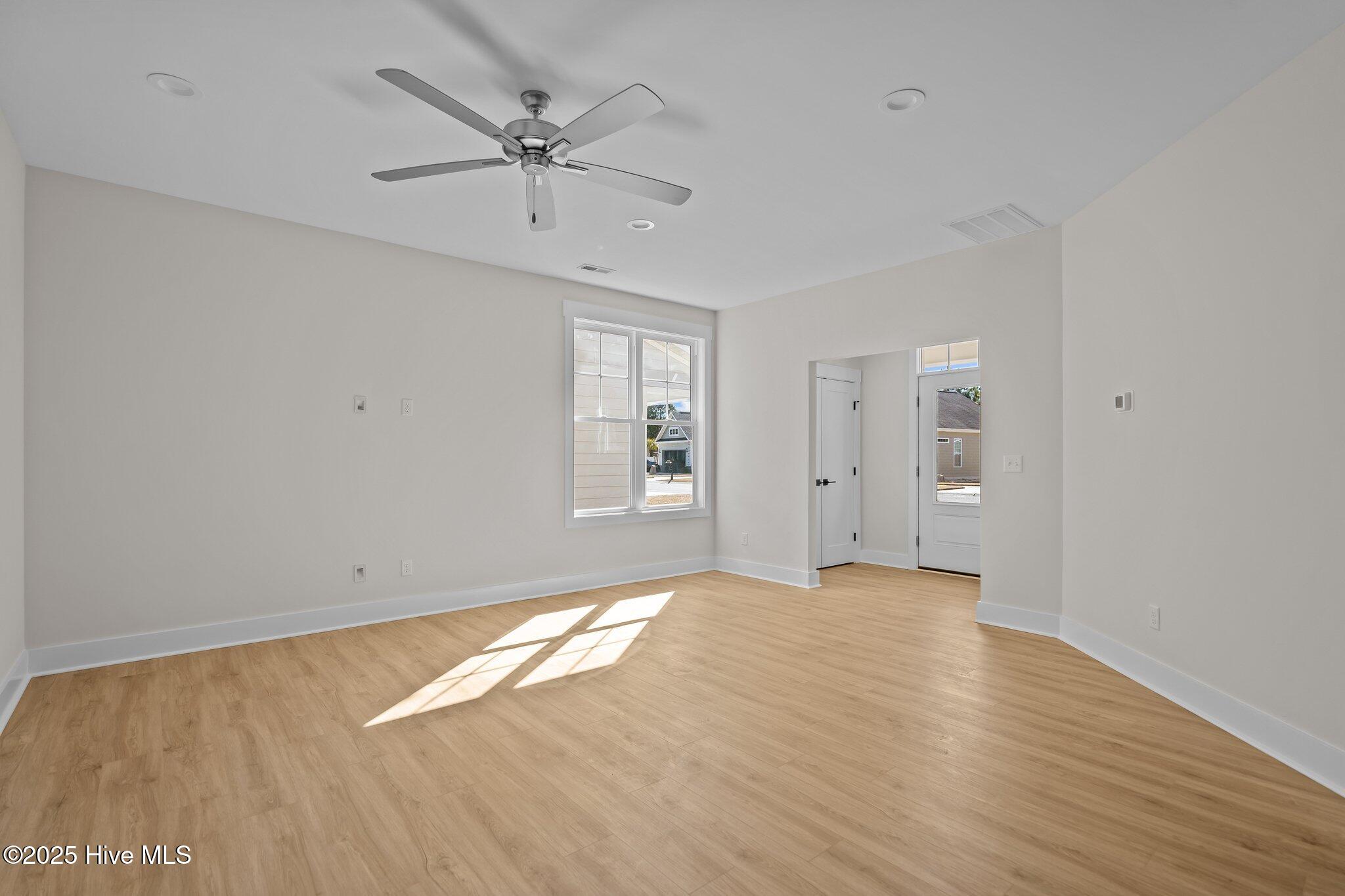 4774 Yellowood Drive Property Photo 10