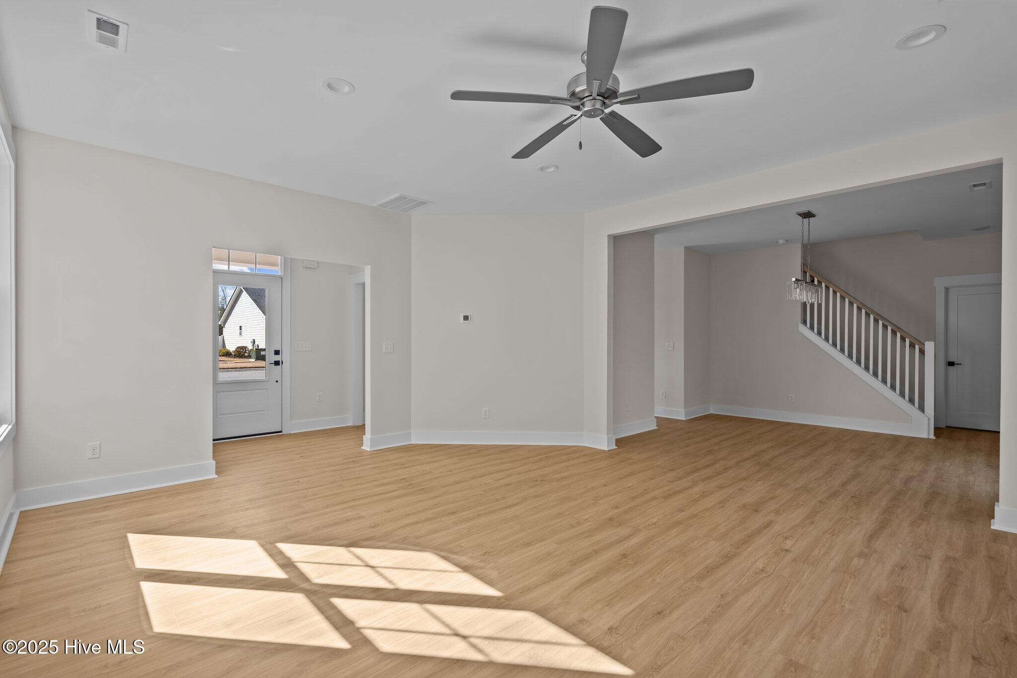 4774 Yellowood Drive Property Photo 11