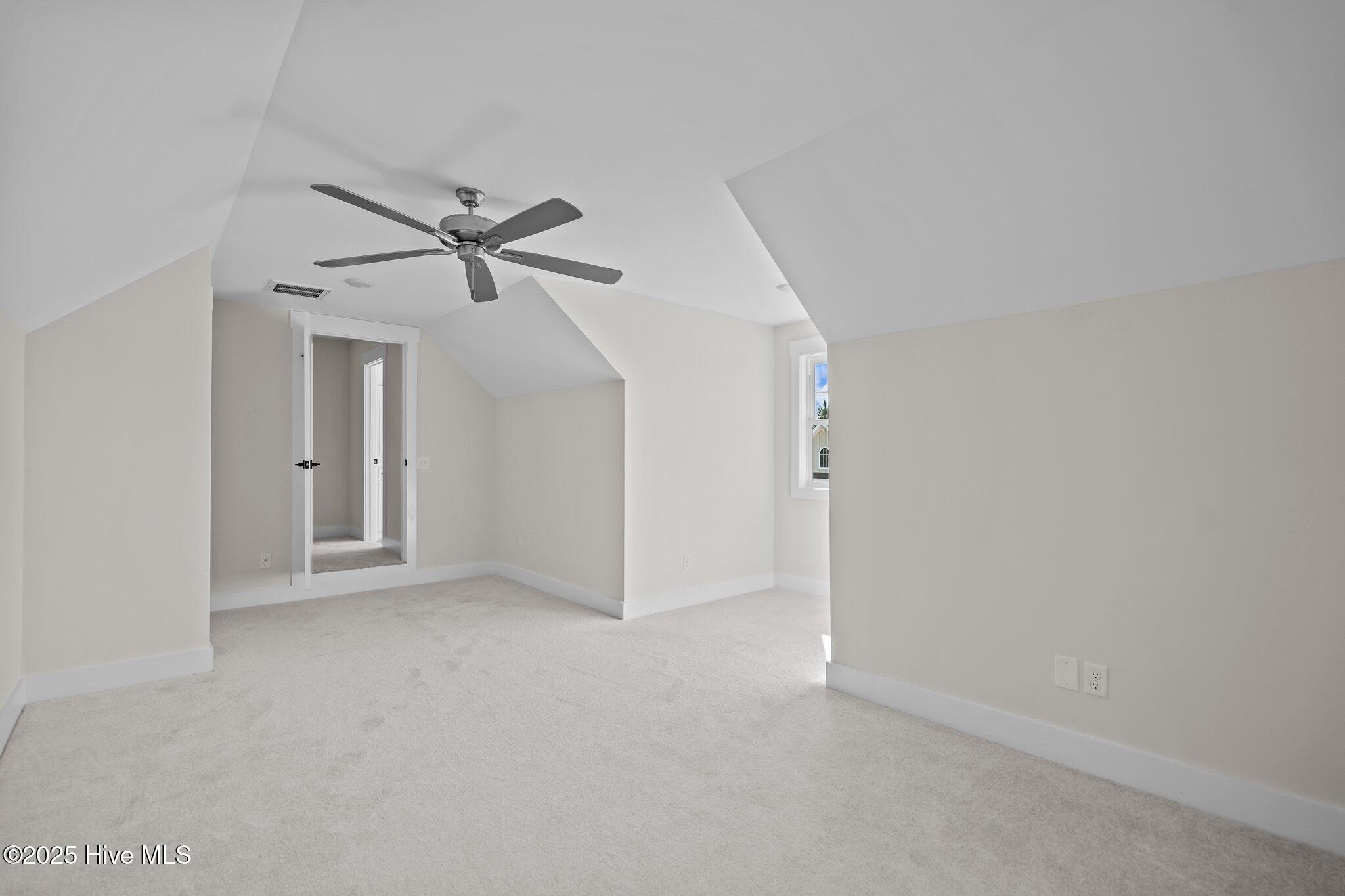 4774 Yellowood Drive Property Photo 27