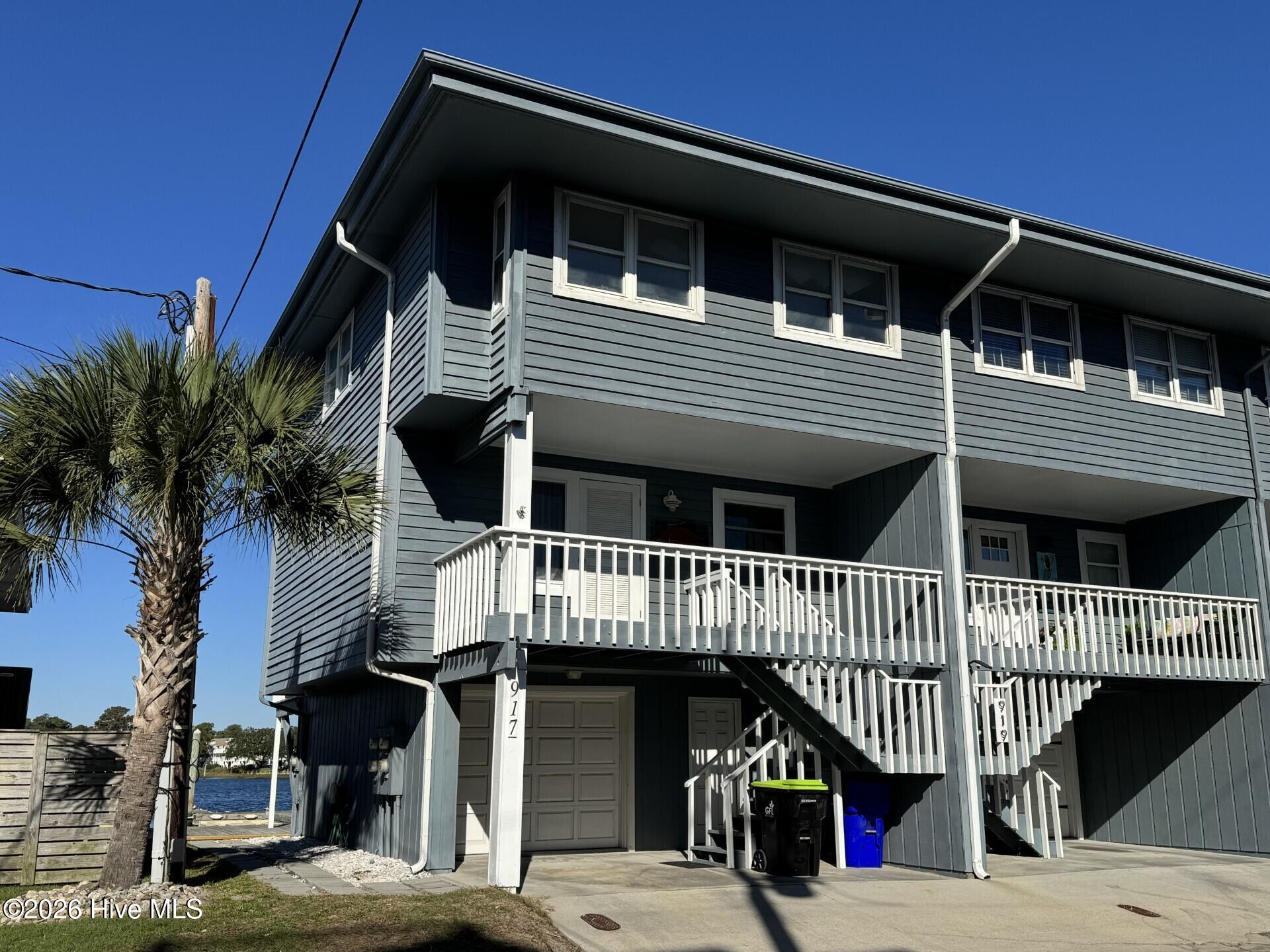 917 Canal Drive Property Photo 1